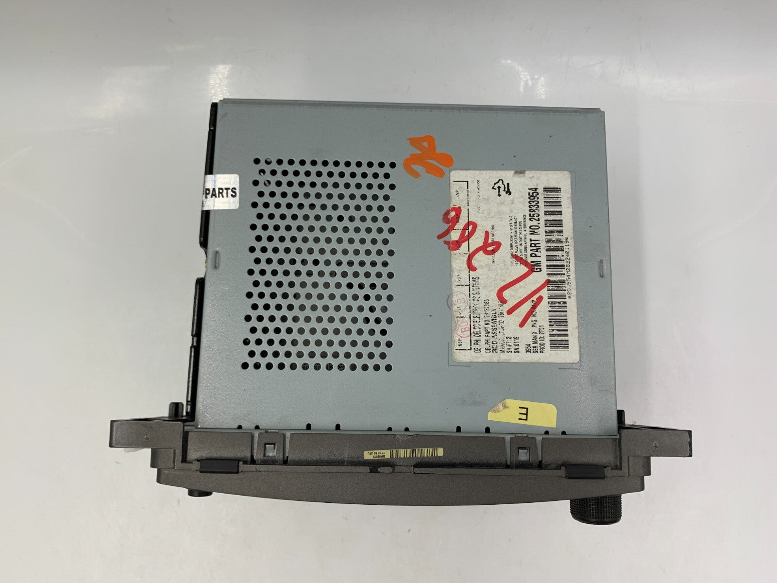 2009 Saturn Aura AM FM Radio CD Player Receiver OEM A02B45025