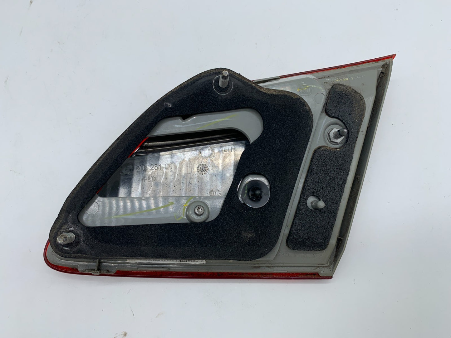 2016-2019 Nissan Sentra Driver Inner Trunk Lid Tail Light OEM D02B70014