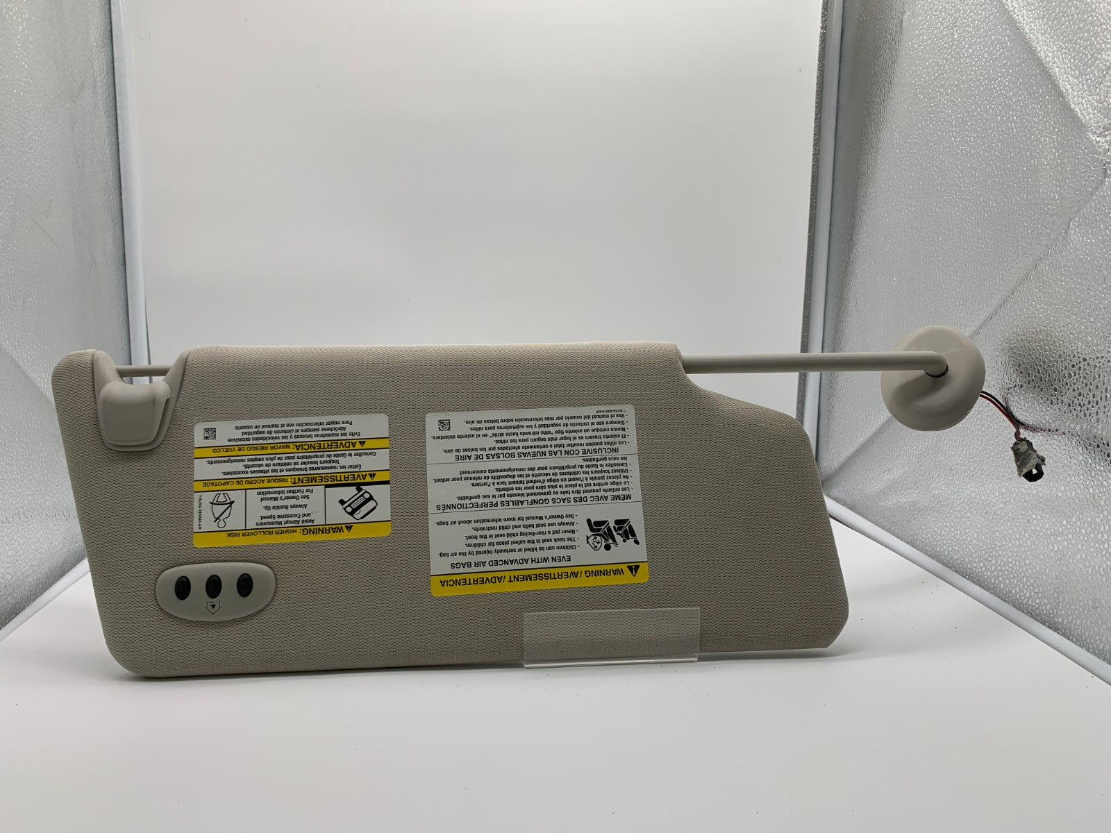 2016-2019 Ford Explorer Driver Sun Visor Black Illuminated OEM D04B43003