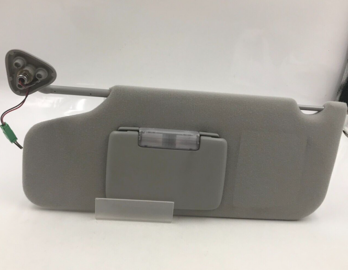 2005-2007 Ford Freestyle Driver Sun Visor Gray Illuminated D01B52082