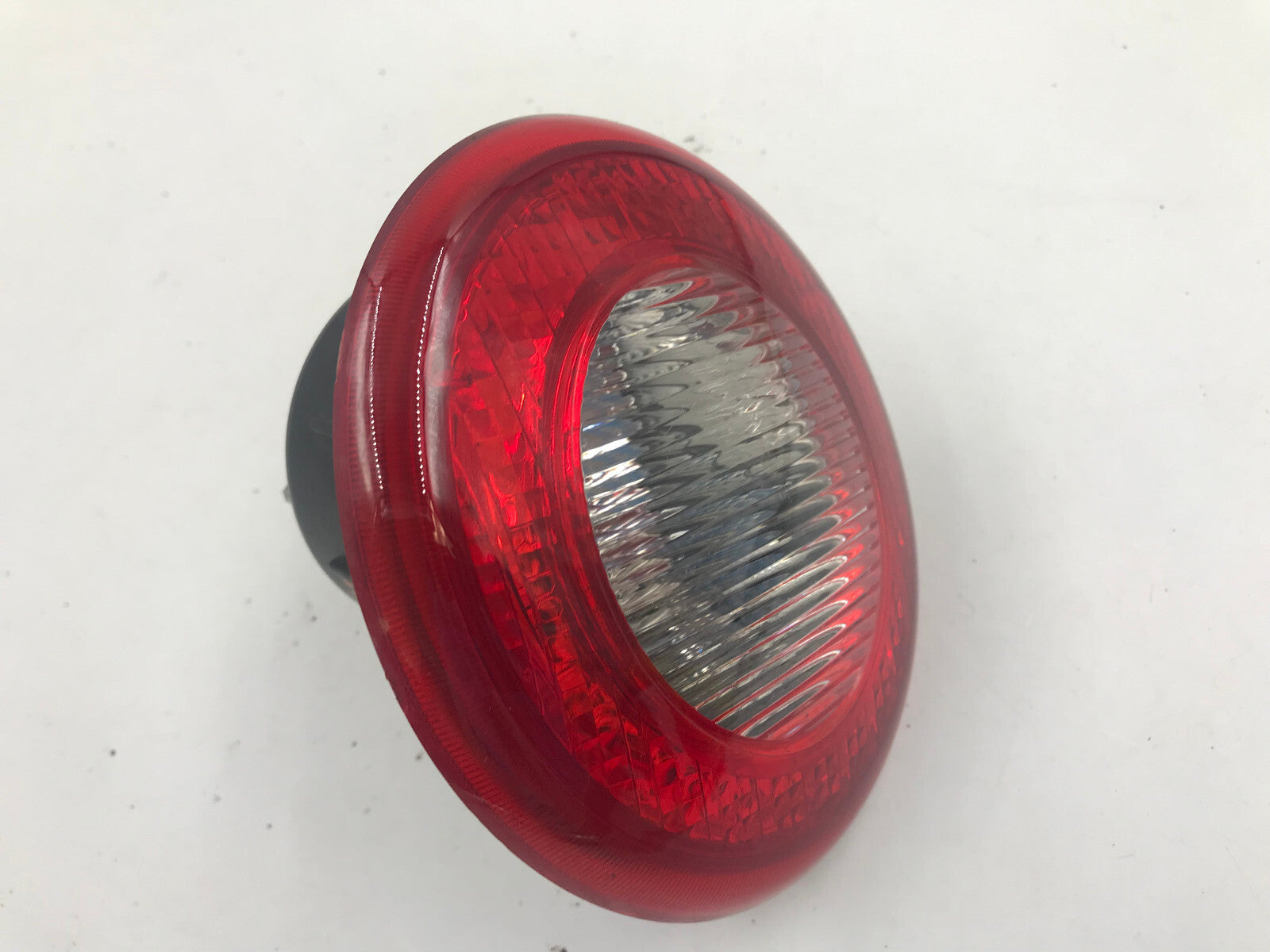 2006-2011 Chevrolet HHR Driver Side Lower Tail Light Taillight OEM E01B69005