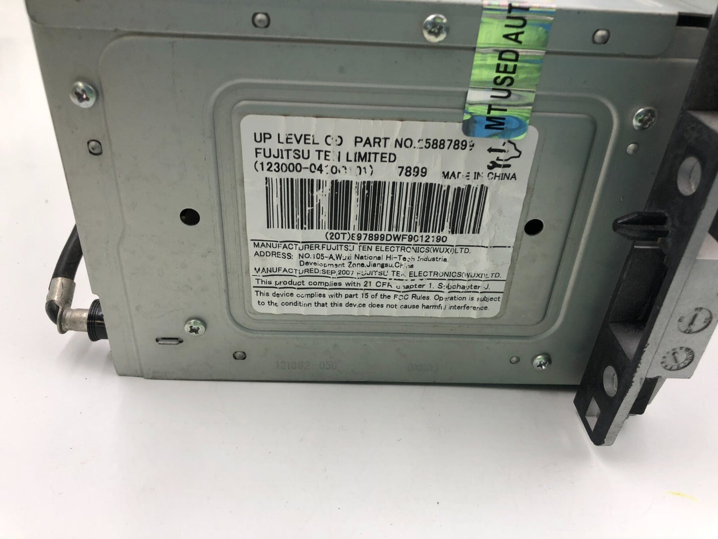 2008 Chevrolet Equinox AM FM CD Player Radio Receiver OEM D02B58001