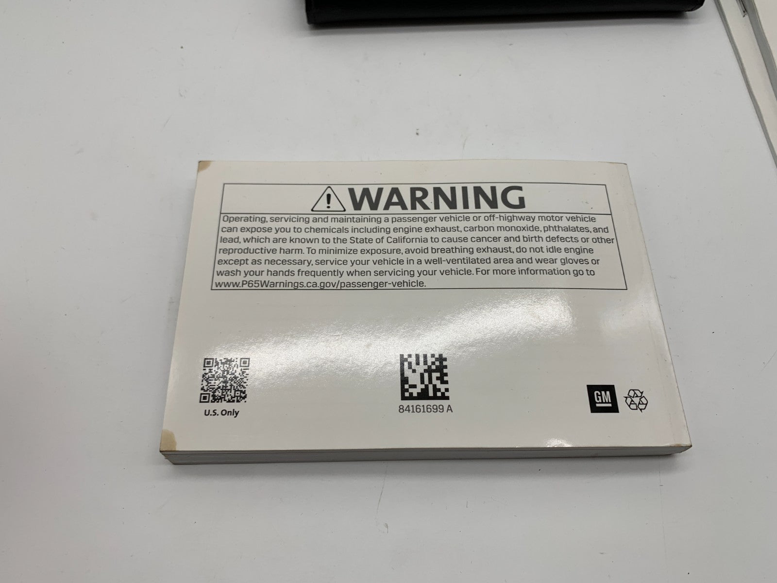 2019 Cadillac Escalade Owners Manual Set with Case OEM A01B30089
