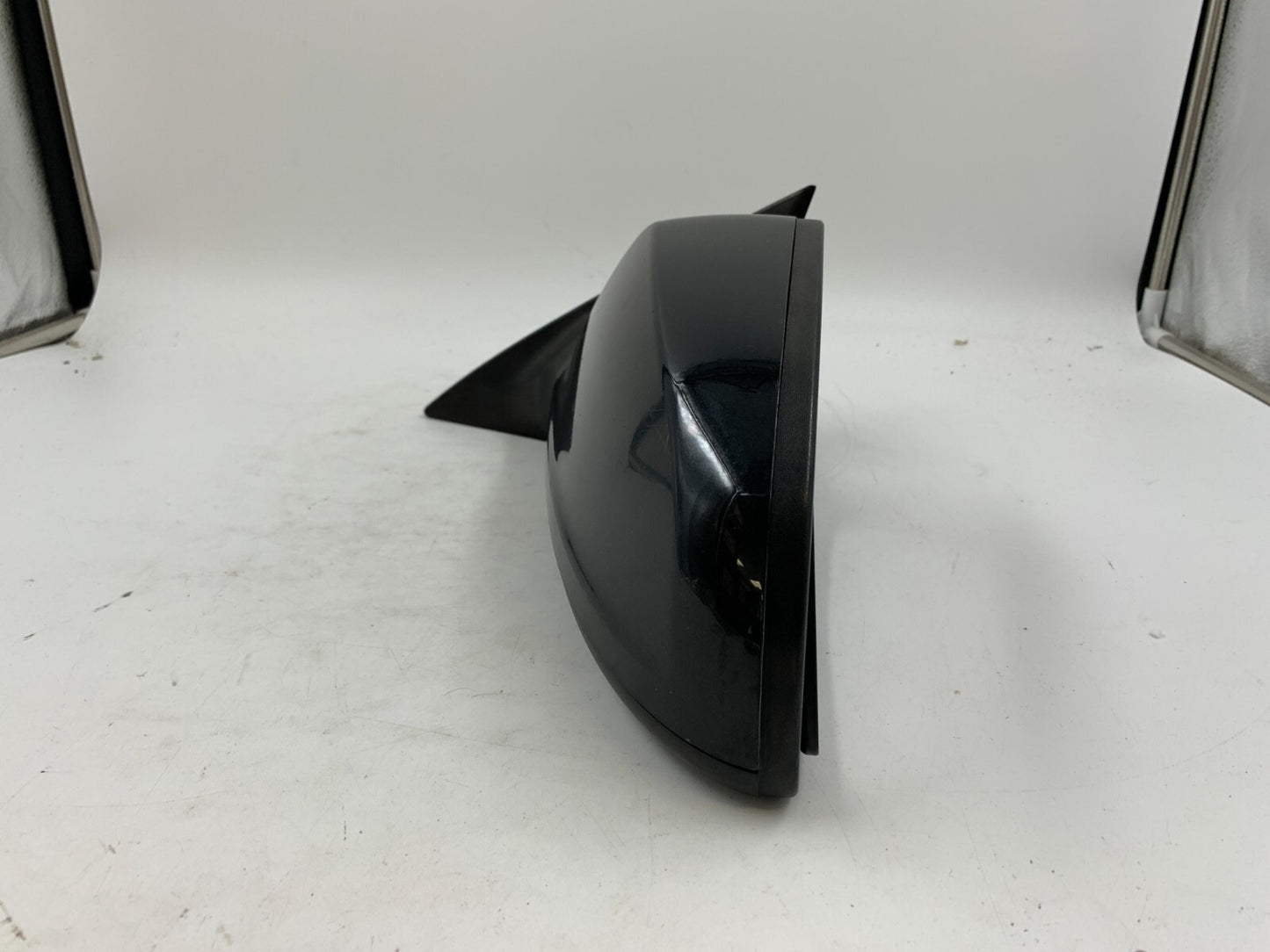 2008-2012 Chevrolet Malibu Driver Side View Power Door Mirror Gray OEM C04B28047