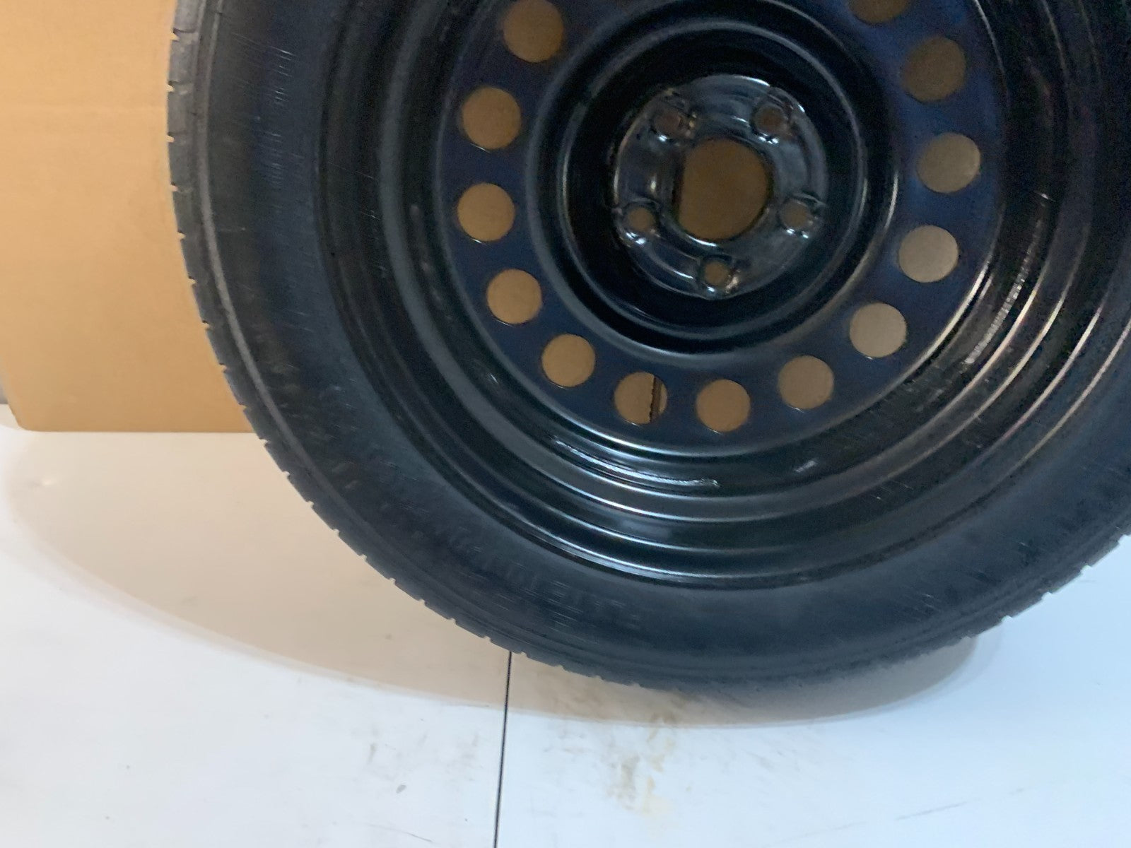 2013-2019 Ford Escape Spare Tire 17" Compact Donut with Jack Kit T165/70R17