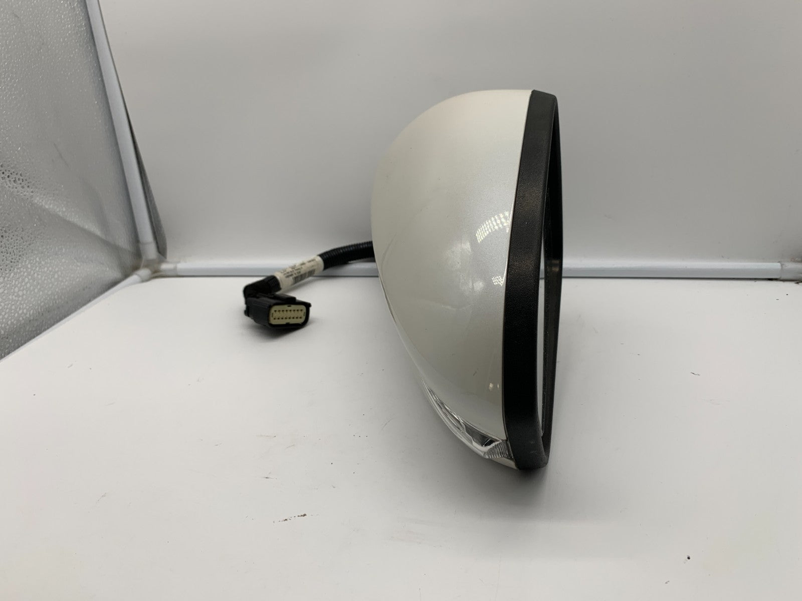 2019-2020 Ford Fusion Driver Side View Power Door Mirror White BSA OEM C03B70010