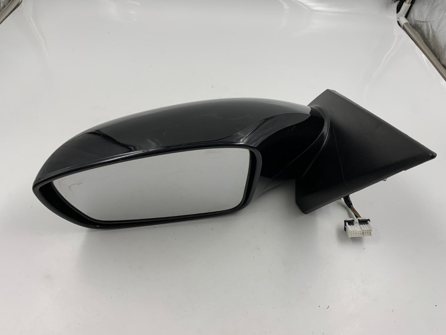 2011-2014 Hyundai Sonata Driver Side View Power Door Mirror Black OEM D01B15003