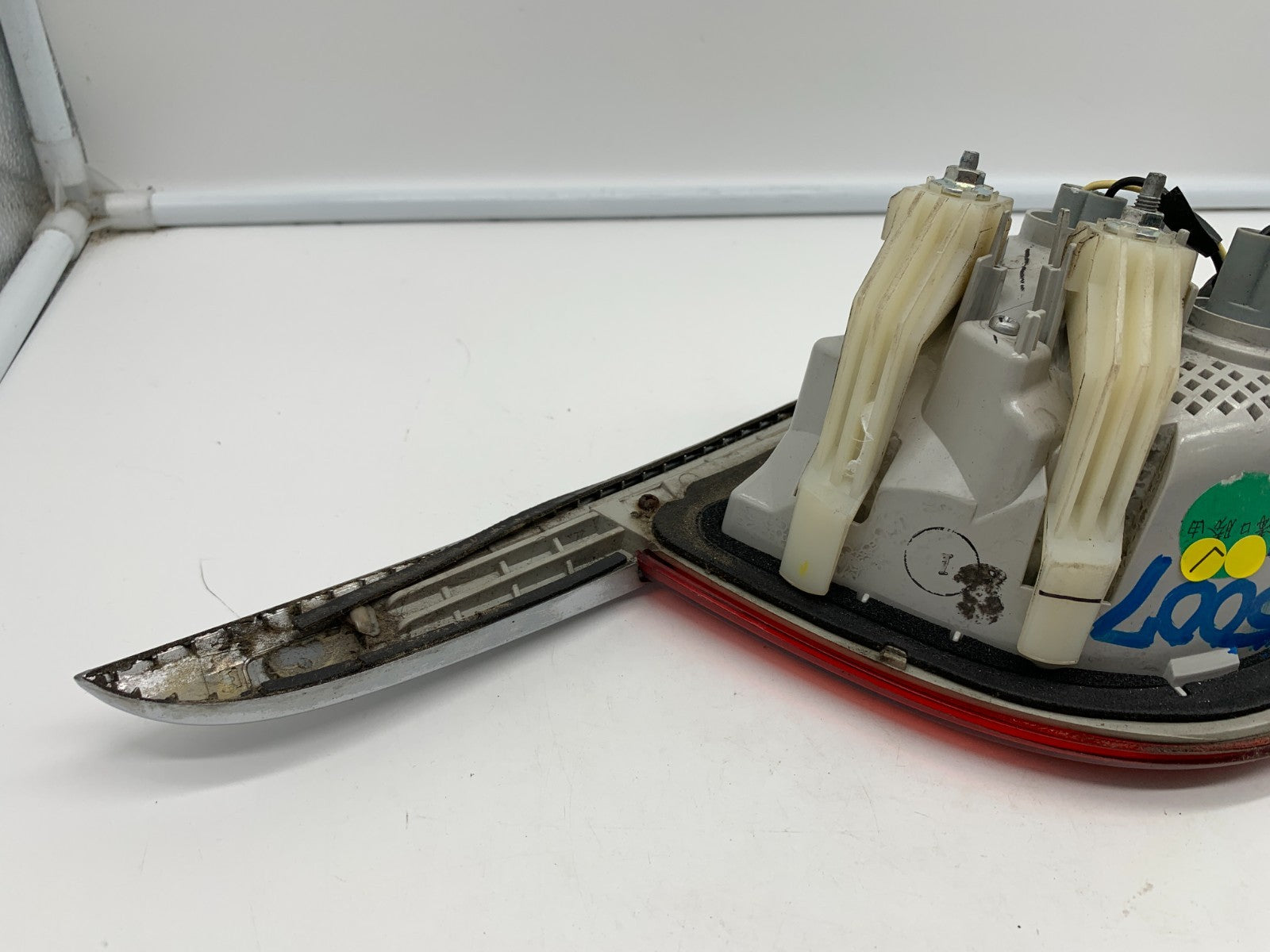 2012-2017 Buick Verano Driver Side Trunklid Tail Light Taillight OEM 22985775