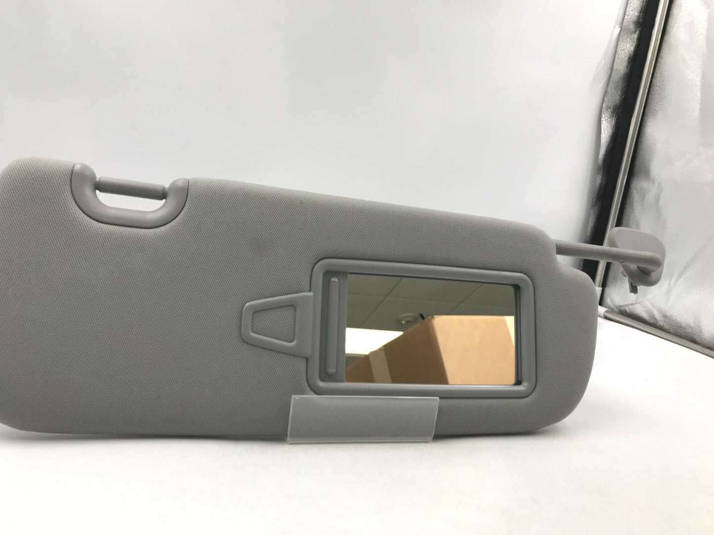 2013-2019 Hyundai Santa Fe Passenger Sun Visor Illuminated OEM C03B64001