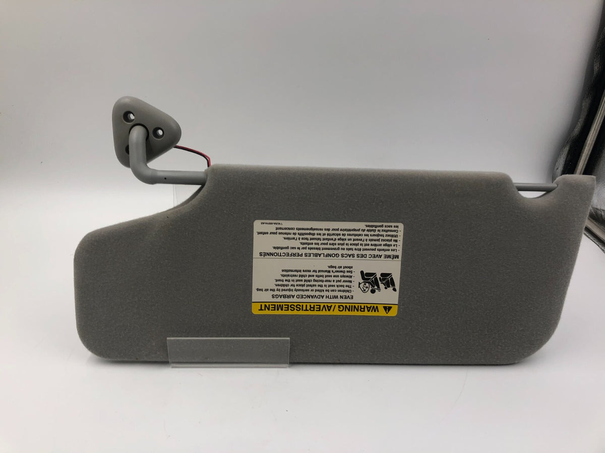 2005-2007 Ford Freestyle Passenger Sun Visor Illuminated Gray OEM B04B31030