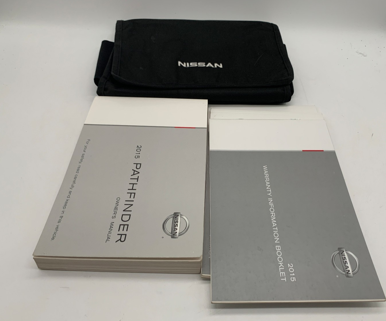 2015 Nissan Sentra Owners Manual Set with Case OEM R01B50023