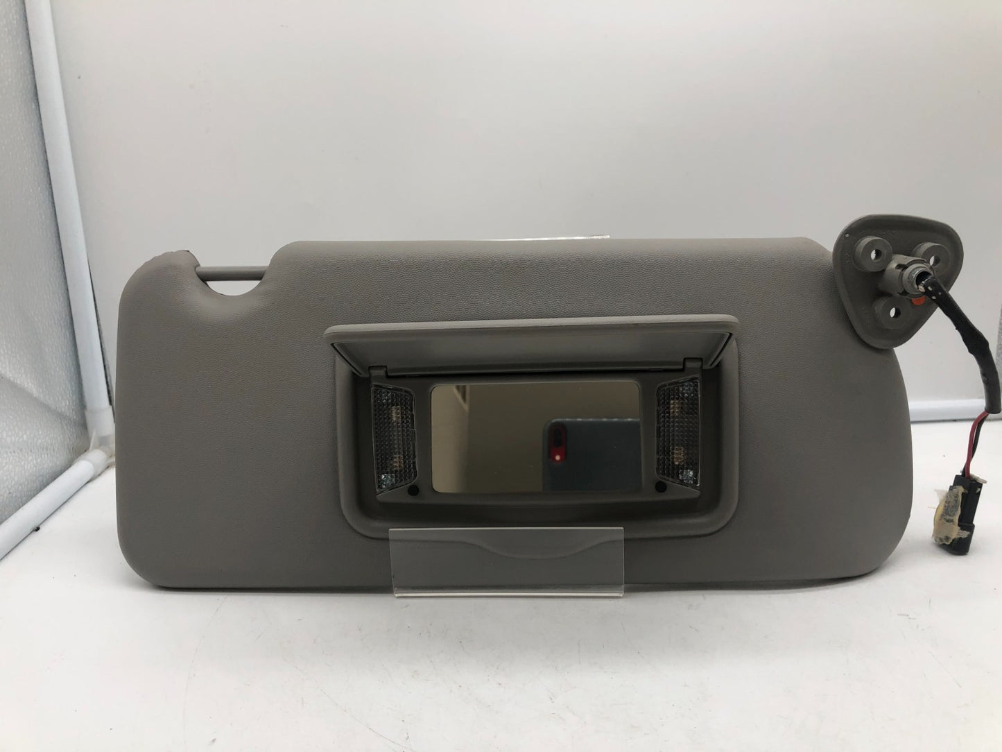 2003-2007 Cadillac CTS Passenger Sun Visor Gray Illuminated OEM A01B24011