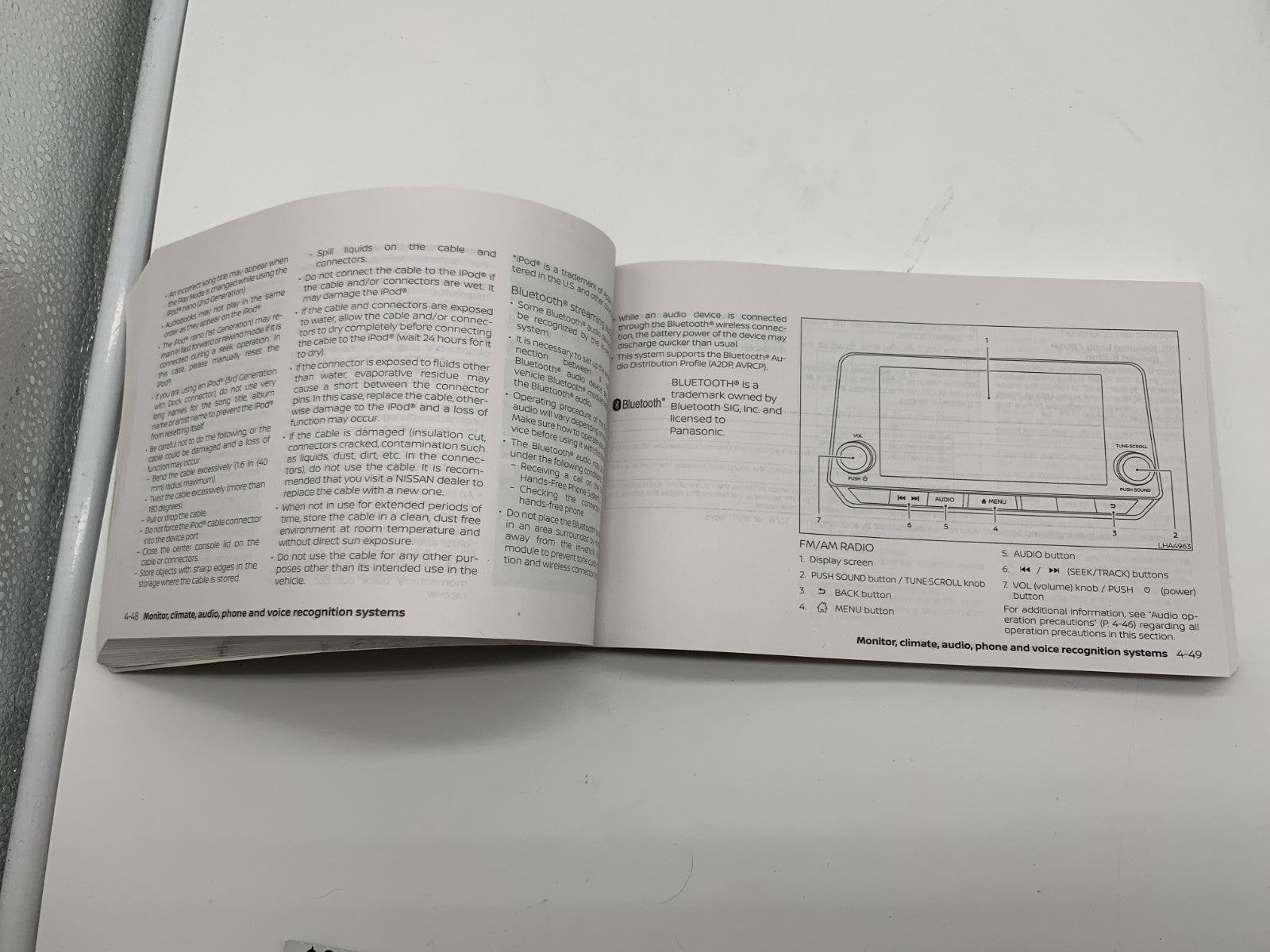 2021 Nissan Altima Owners Manual Set with Case OEM C02B20010