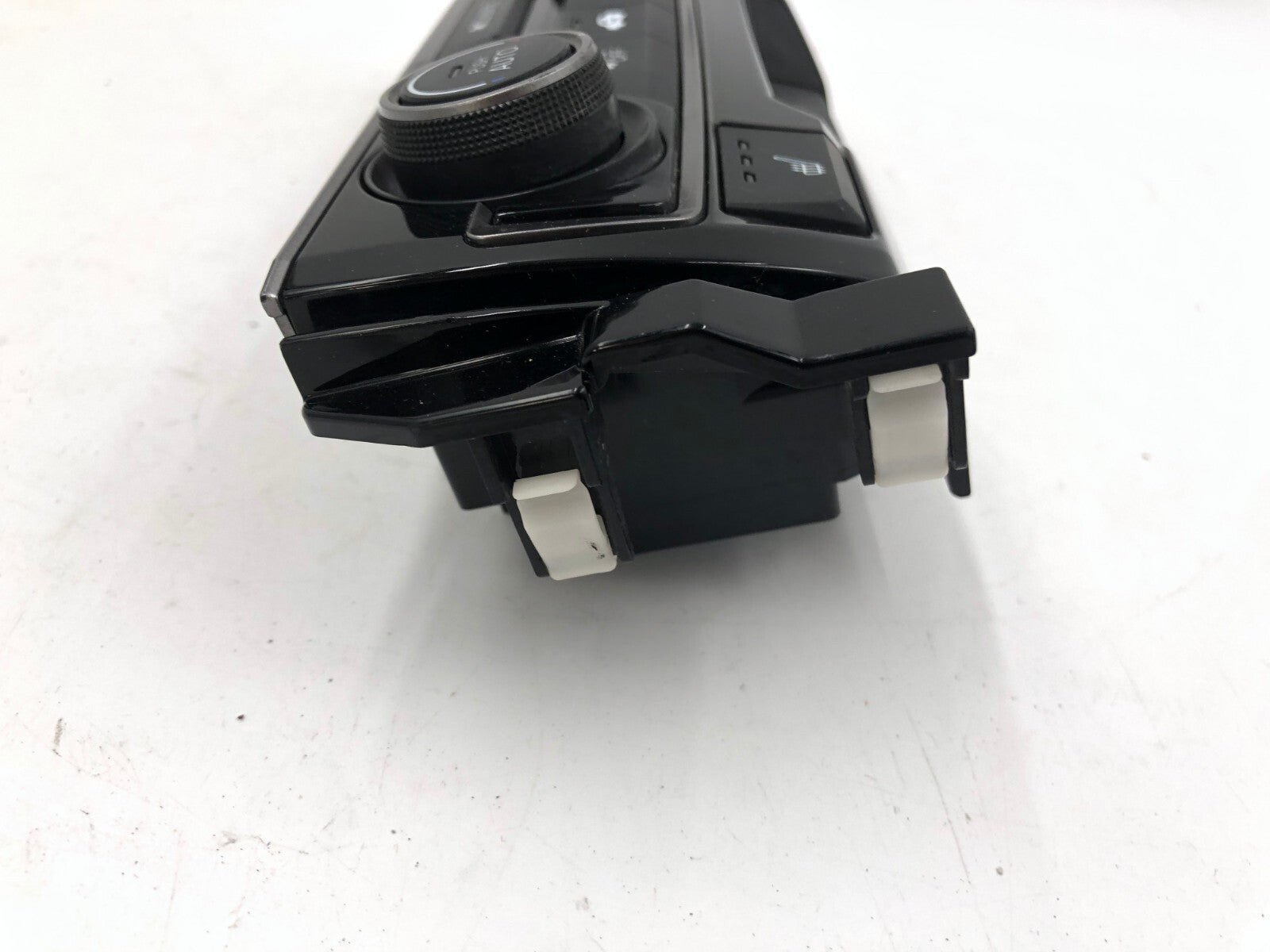 2016-2018 Honda Civic AC Heater Climate Control Unit OEM D04B59003