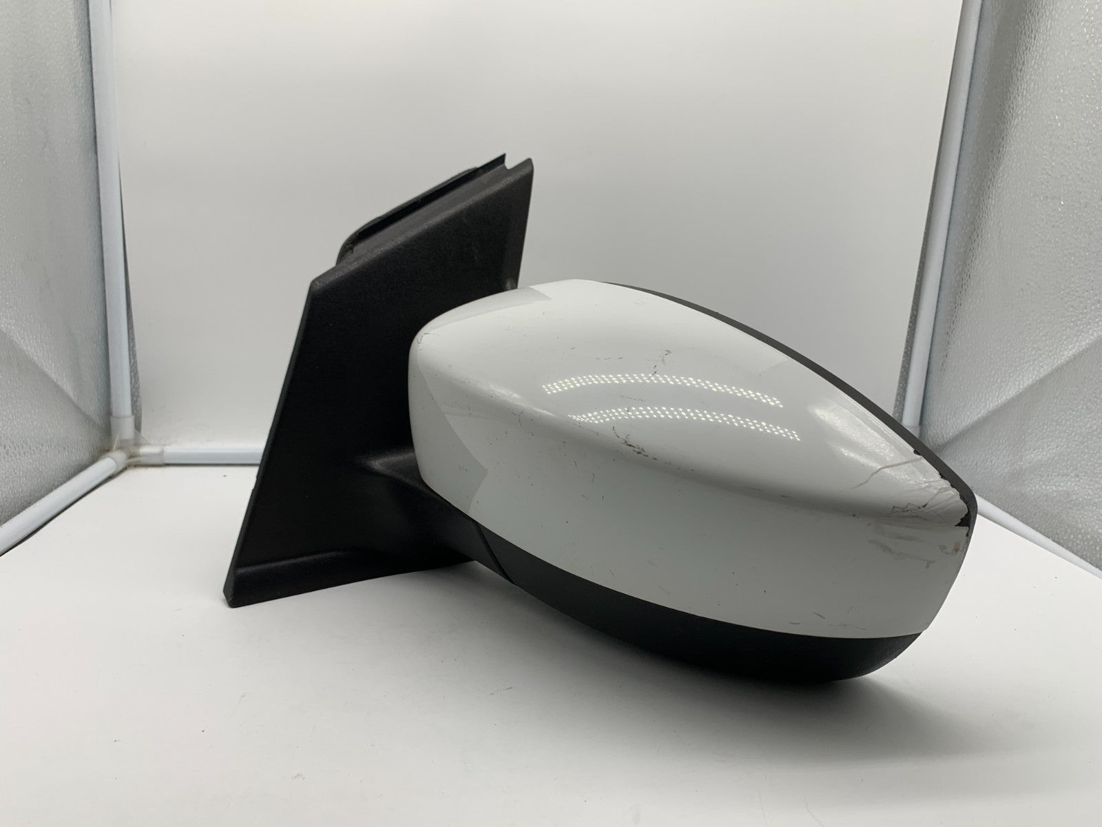 2013-2016 Ford Escape Driver Side View Power Door Mirror White OEM B03B50004