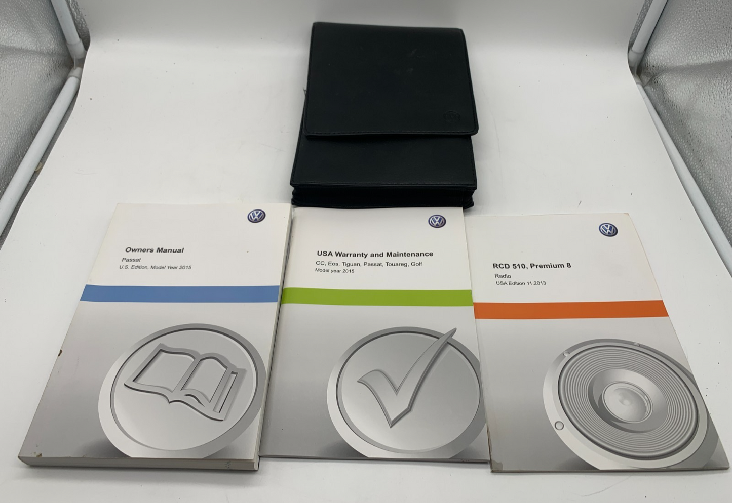 2013 Volkswagen Passat Owners Manual with Case OEM D03B64007