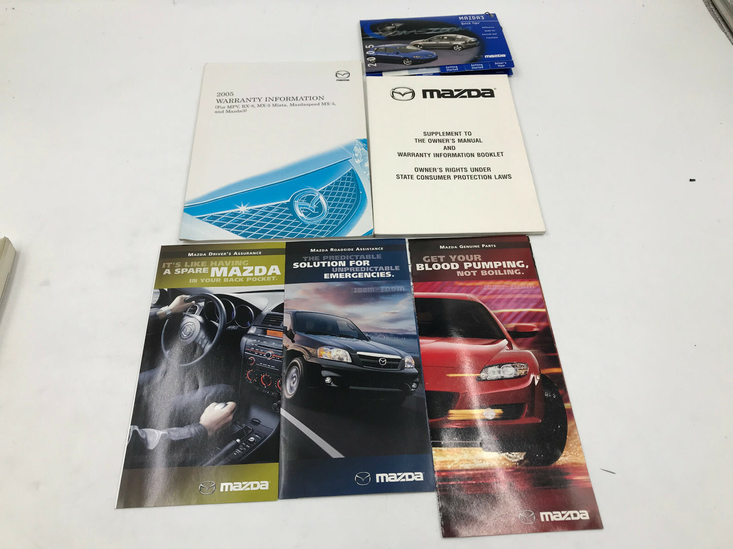 2005 Mazda 3 Owners Manual Set with Case OEM B01B48041