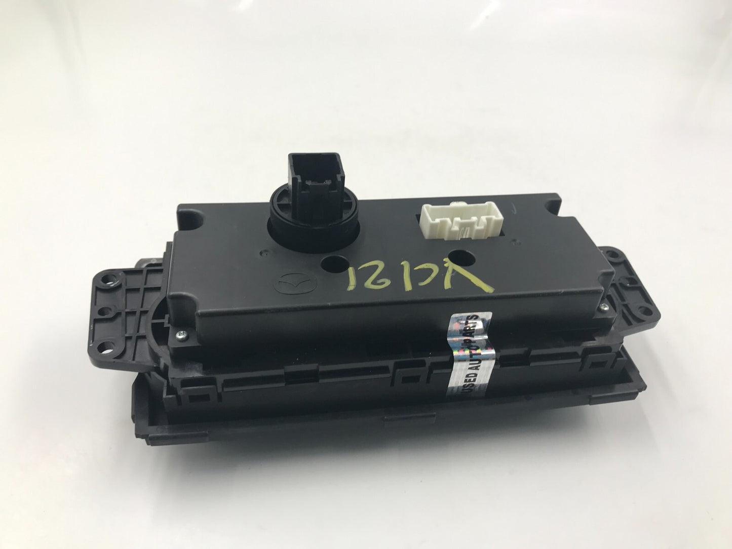 2009-2013 Mazda 6 AC Heater Climate Control Unit OEM D02B48042