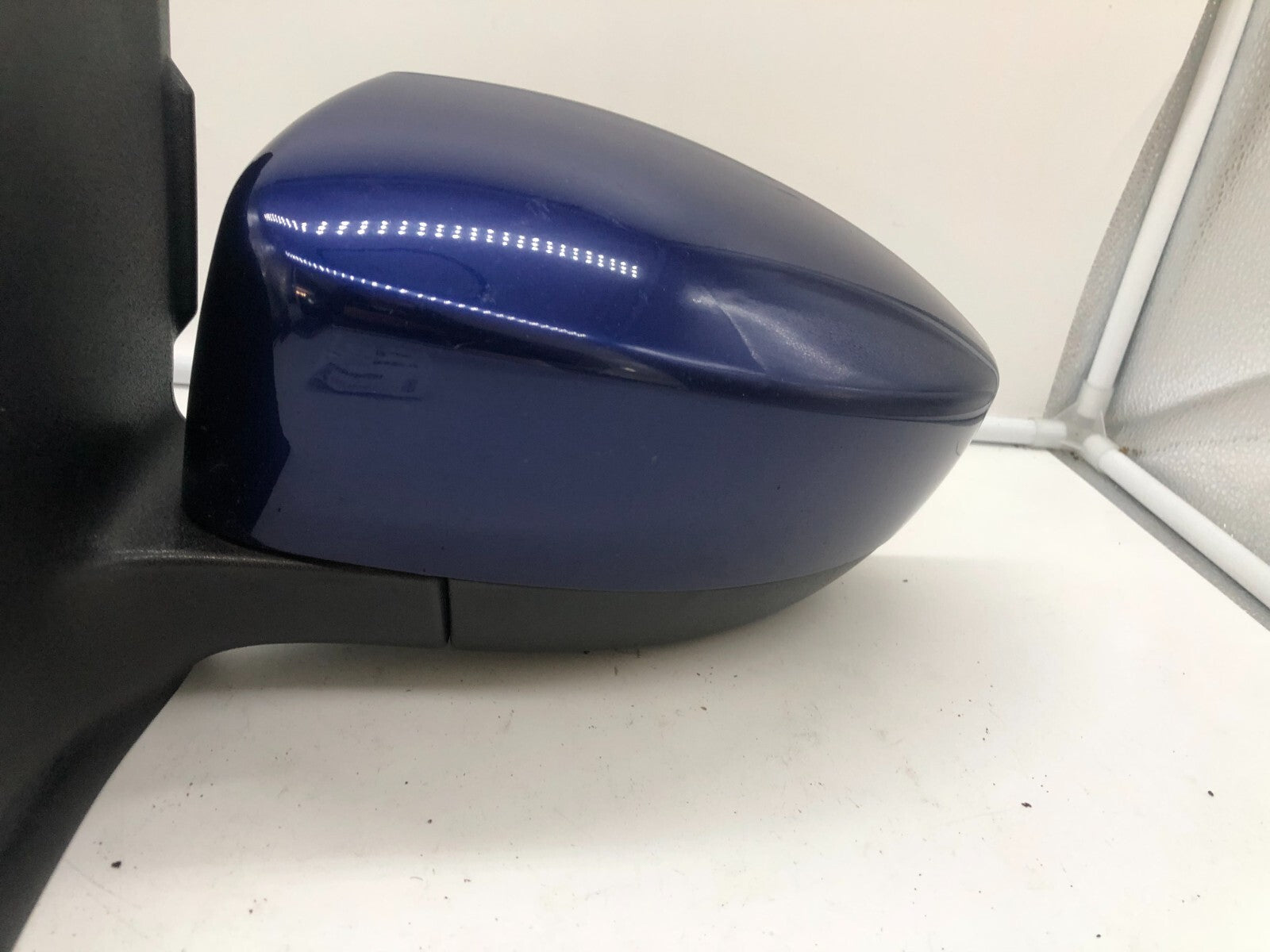 2013-2016 Ford Escape Driver Side View Power Door Mirror Blue OEM D01B31047