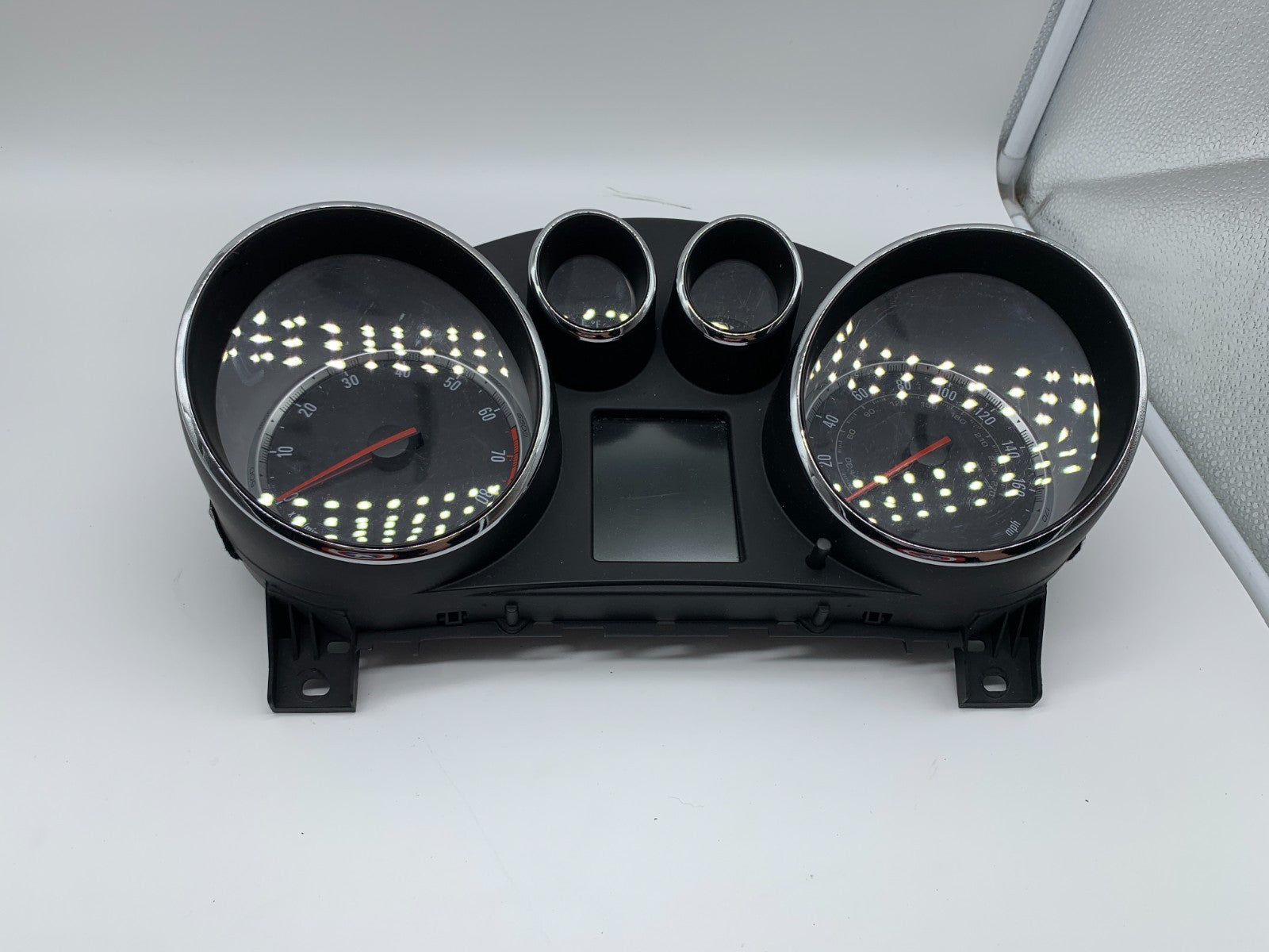 2013 Buick Regal Speedometer Instrument Cluster OEM C04B52001