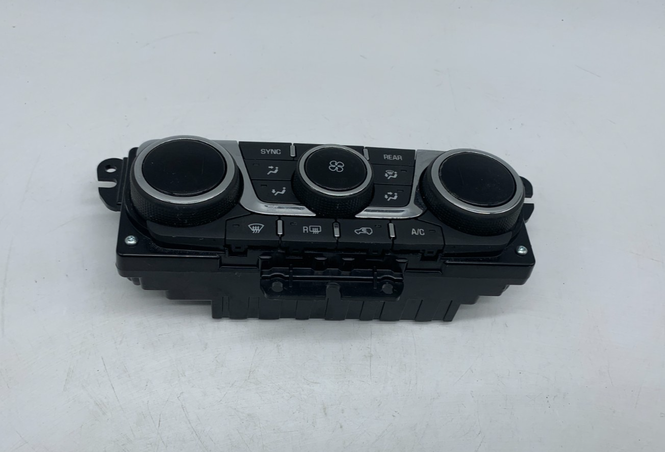 2013-2017 GMC Acadia Climate Control AC Heater OEM D03B02008
