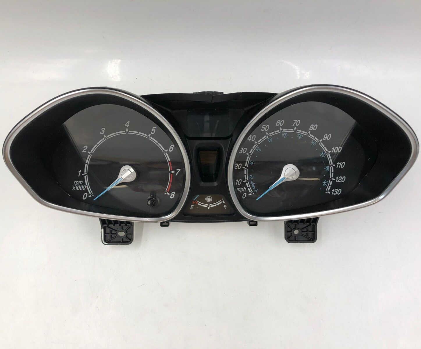 2015-2017 Ford Fiesta  Speedometer Instrument Cluster 24,582 Miles OEM C04B39008