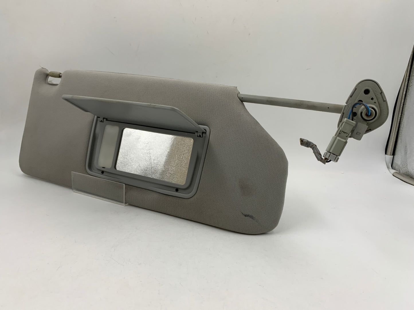 1999-2004 Honda Odyssey Passenger Sun Visor Illuminated Gray OEM D02B38023