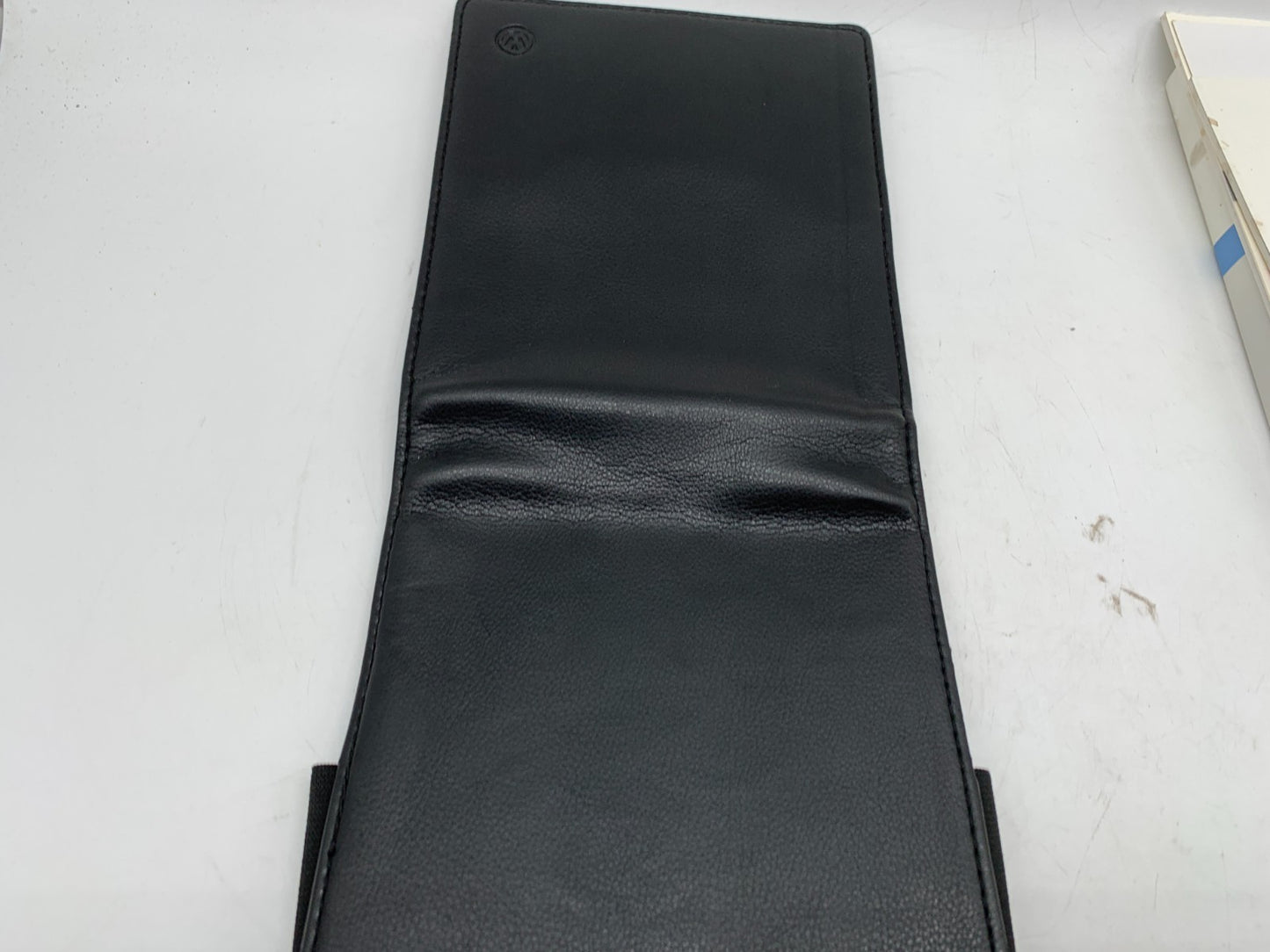 2012 Volkswagen Passat Owners Manual with Case OEM A01B50007