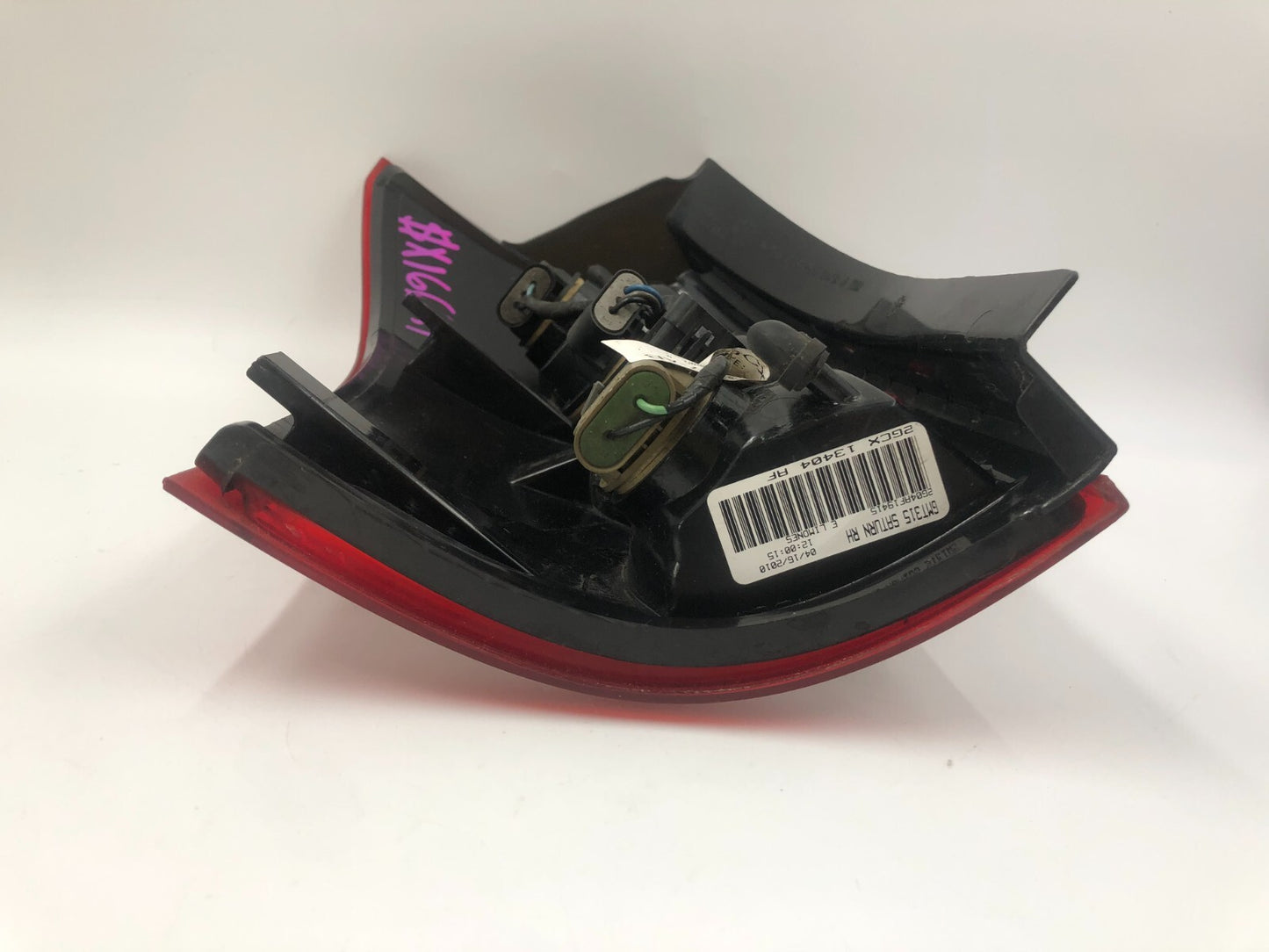 2002-2003 Saturn Vue Passenger Side Tail Light Taillight OEM D01B24003