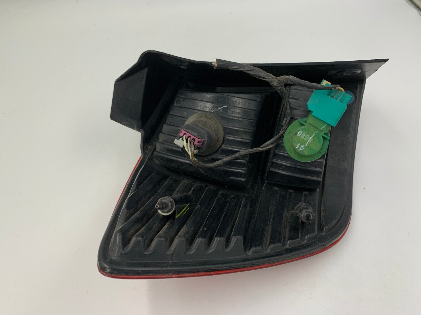 2009-2011 Dodge Journey Passenger Side Tail Light Taillight OEM A02B28050