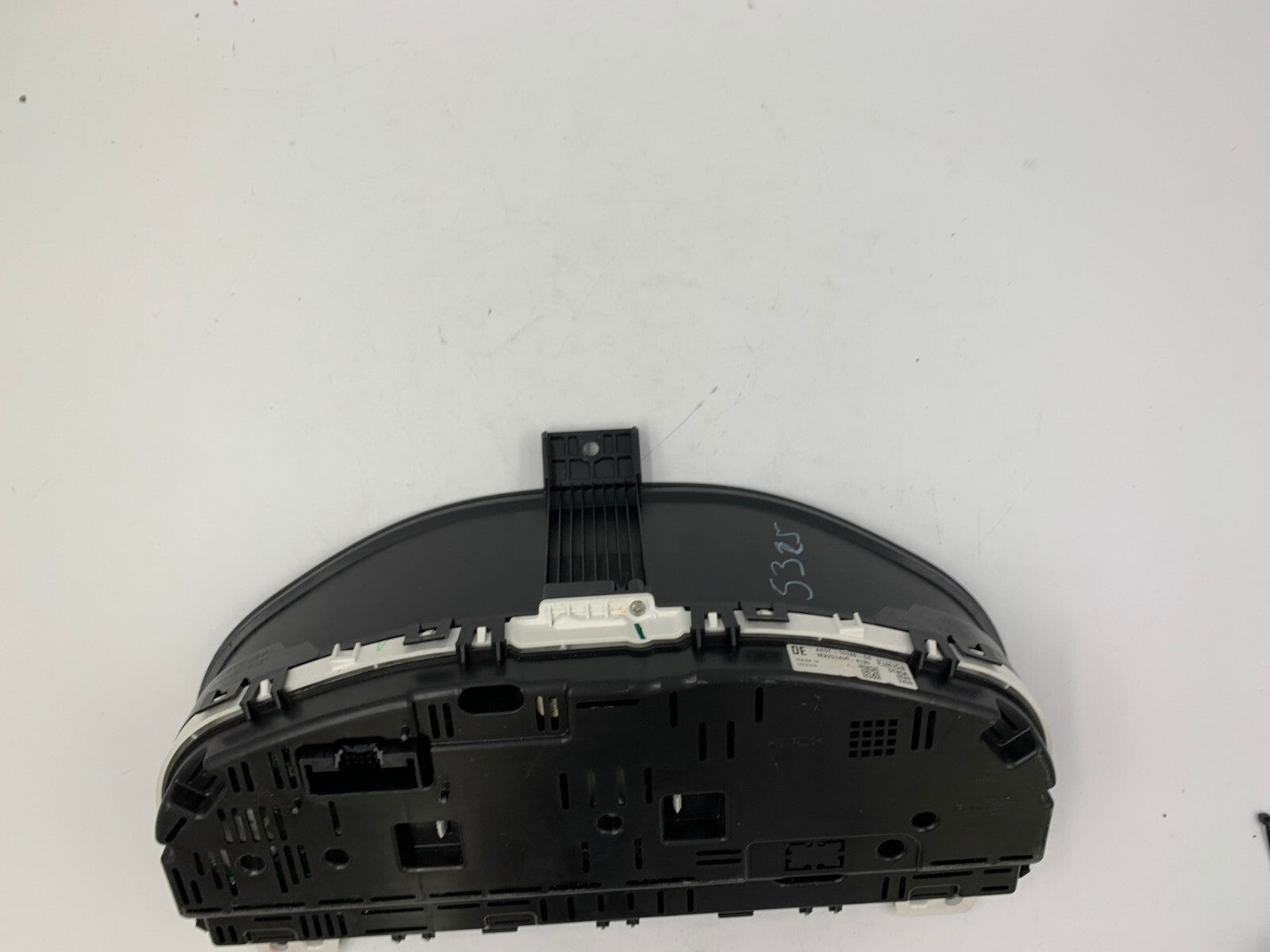 2010 Ford Fusion Speedometer Instrument Cluster 63,673 Miles OEM B02B51039