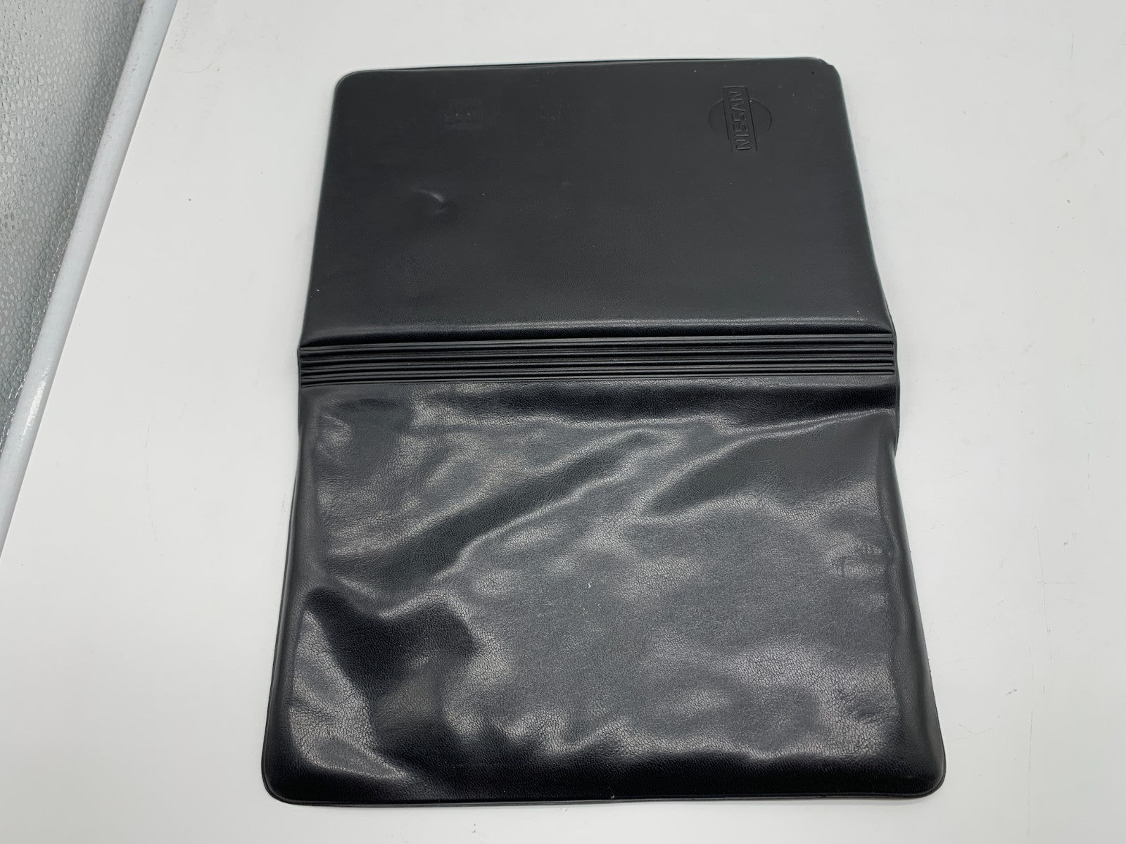 1995 Nissan Maxima Owners Manual with Case OEM C01B50013