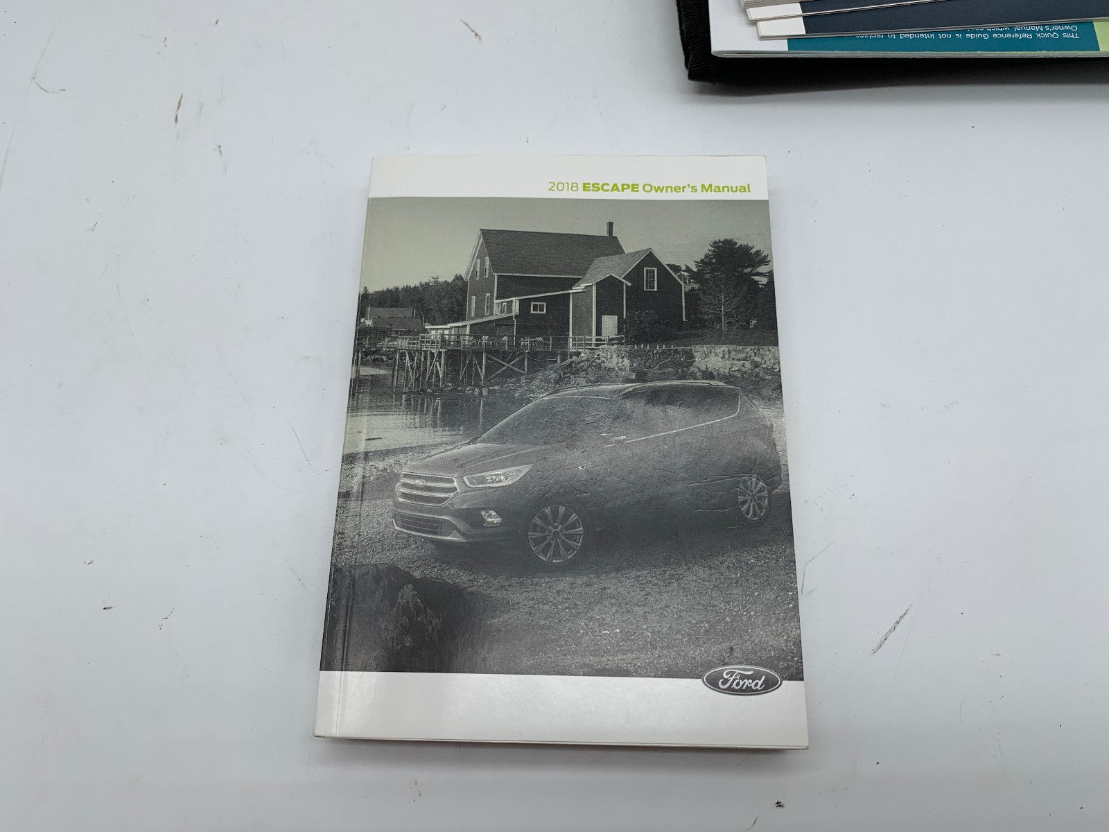 2018 Ford Escape Owners Manual Set with Case OEM D03B34011