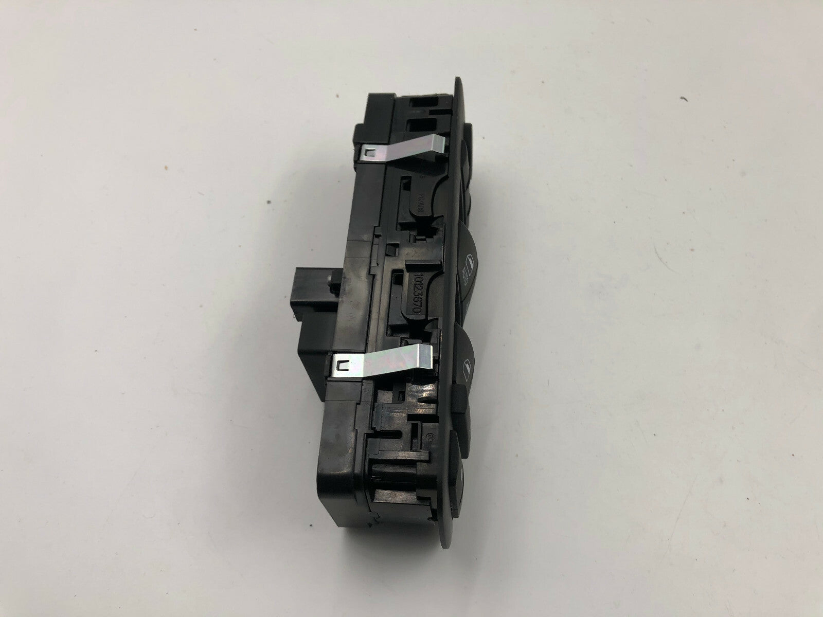 2015-2017 Chrysler 200 Master Power Window Switch OEM A02B17025