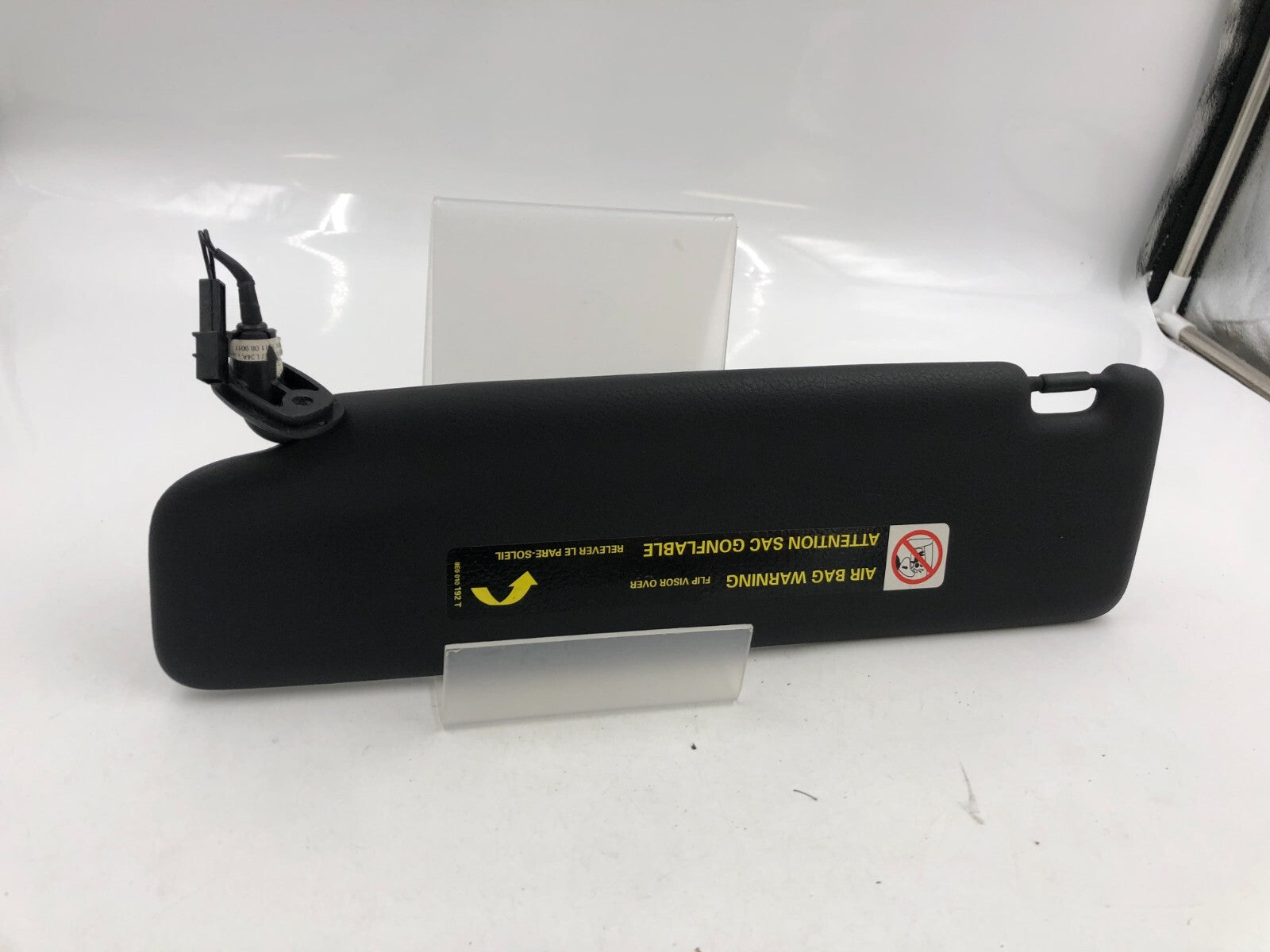 2003-2009 Audi A4 Convertible Passenger Sun Visor Black OEM C03B39025
