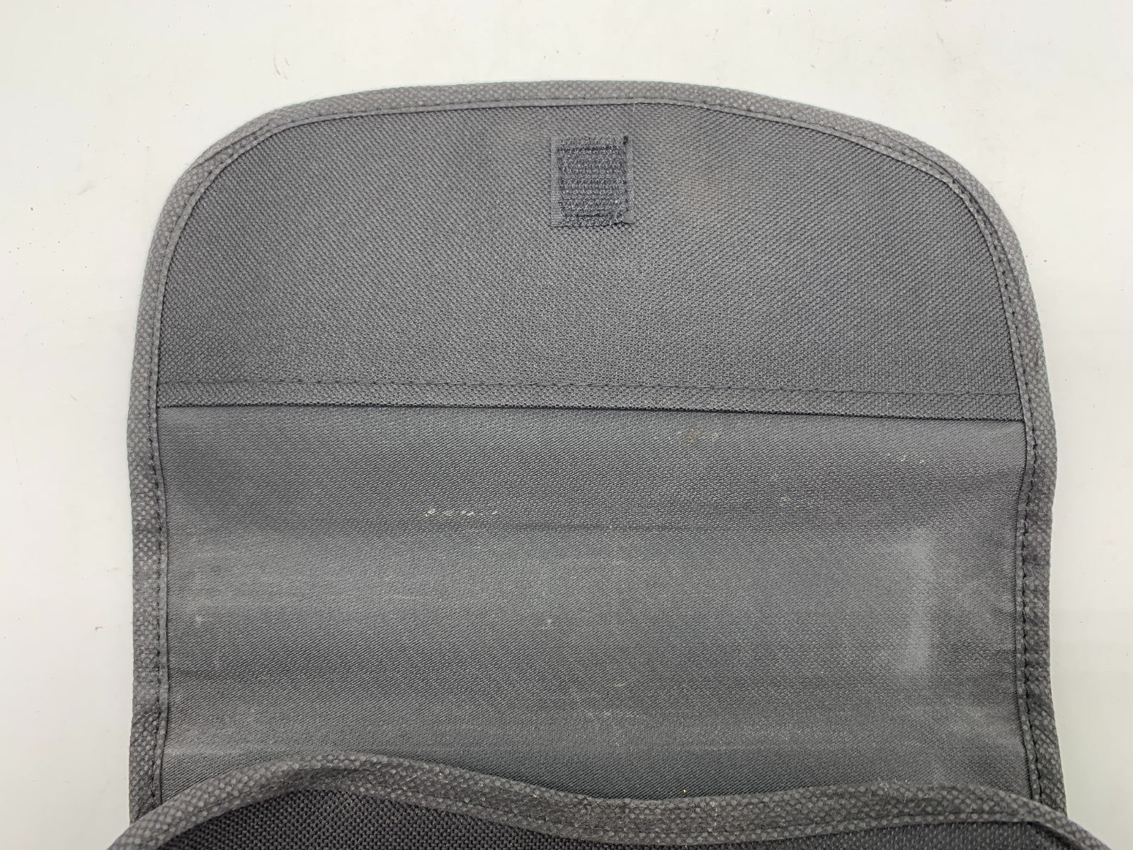 2019 Chevrolet Silverado 1500 Owners Manual Set with Case OEM C03B30094