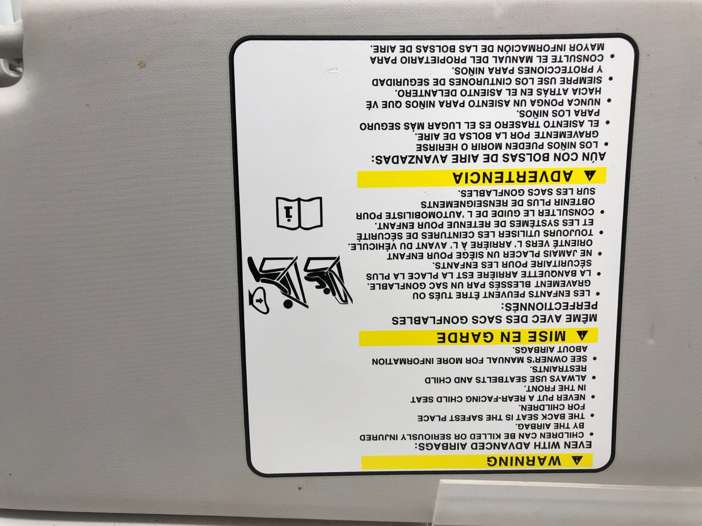 2015-2023 Jeep Commander Passenger Sun Visor Gray OEM E02B14053