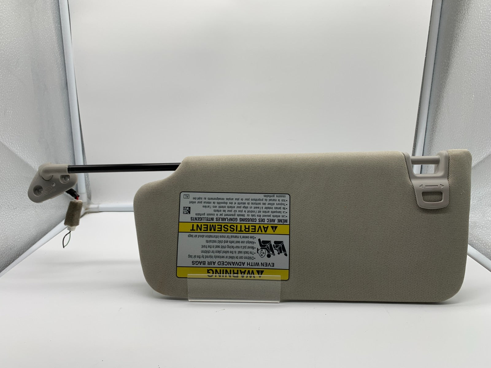 2015-2023 Subaru Legacy Passenger Sun Visor Beige Illuminated OEM C03B06007