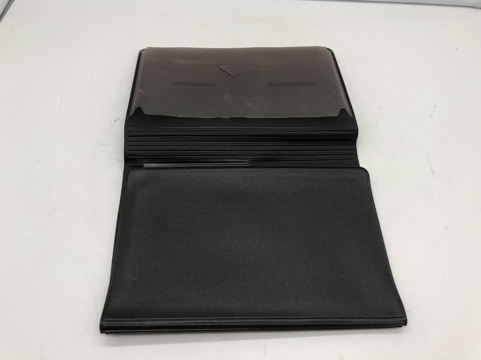 Chrysler Owners Manual Case Only OEM E03B09060