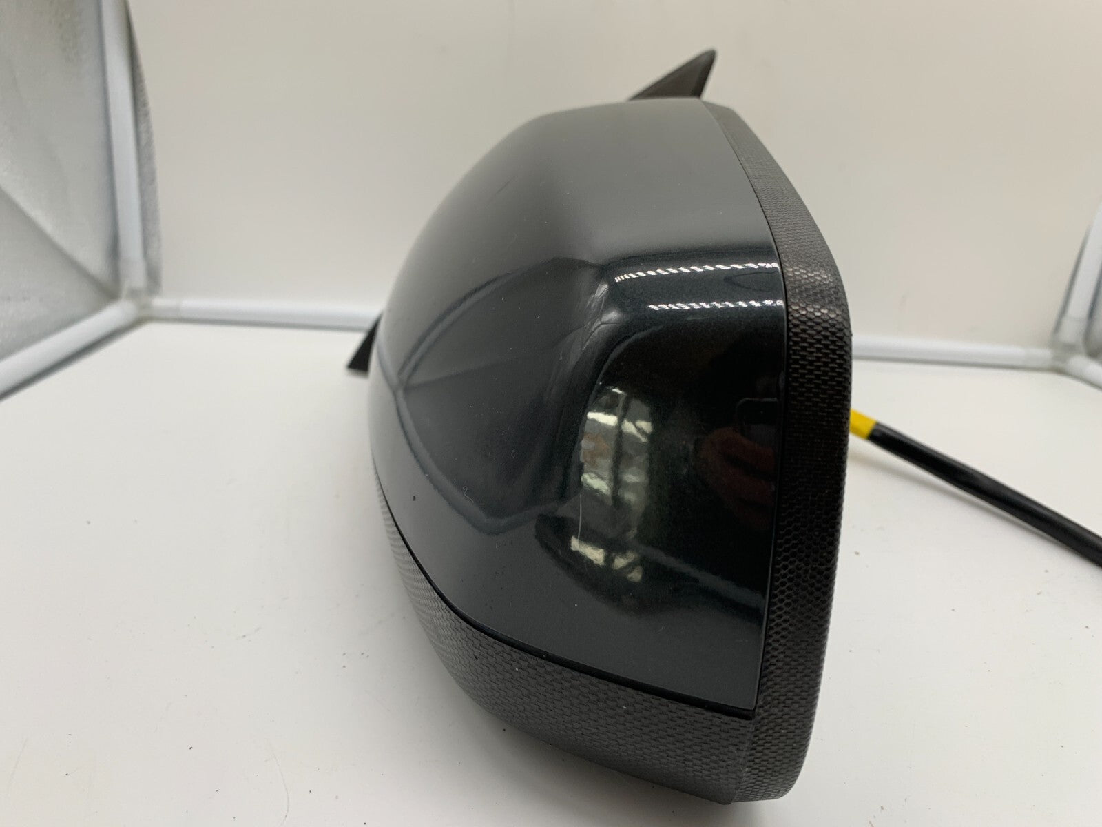 2011-2014 GMC Terrain Driver Side Power Door Mirror Gray OEM D03B66001