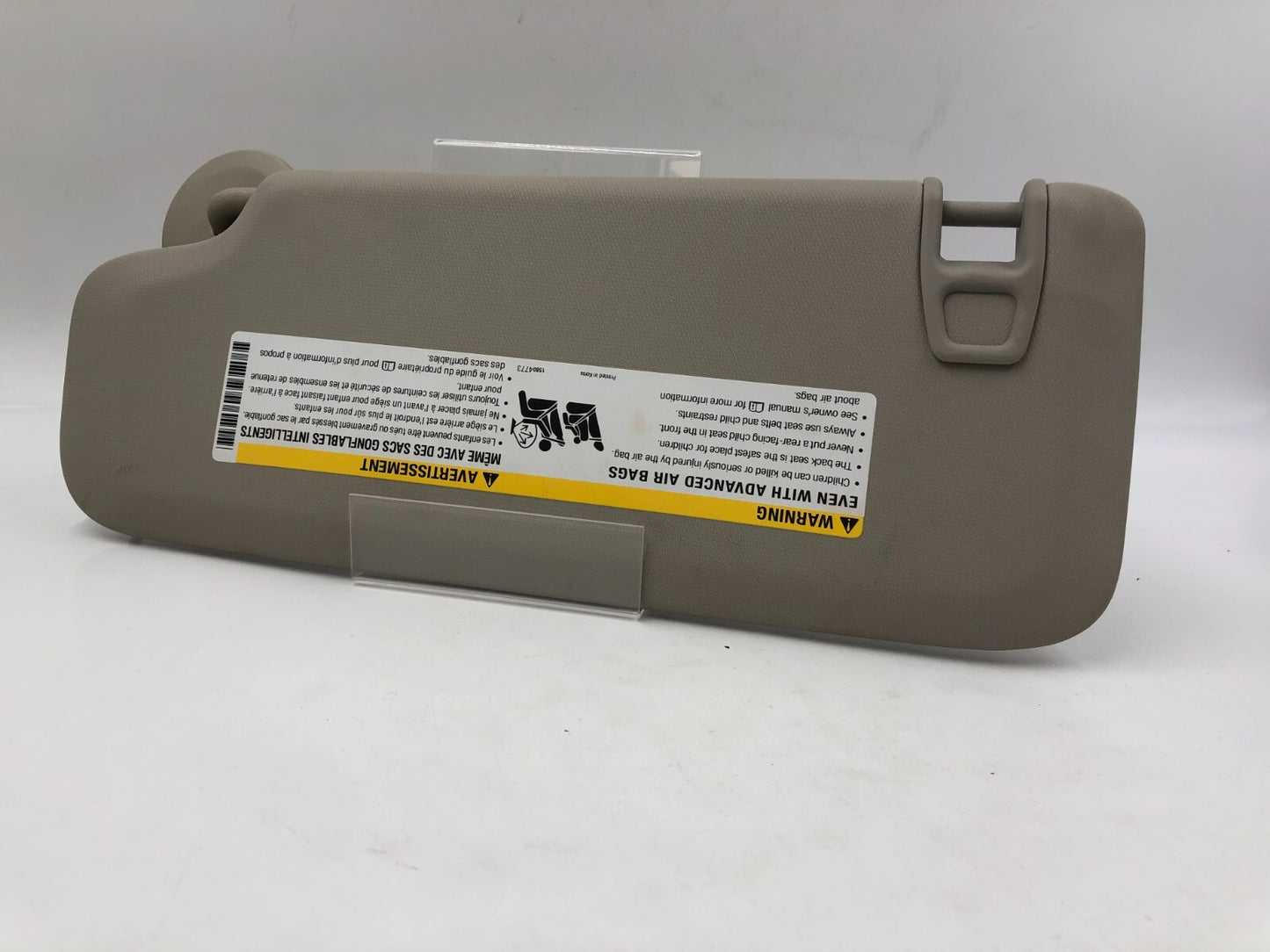 2018-2020 Buick Regal Passenger Sun Visor Gray Illuminated Gray OEM B01B02001
