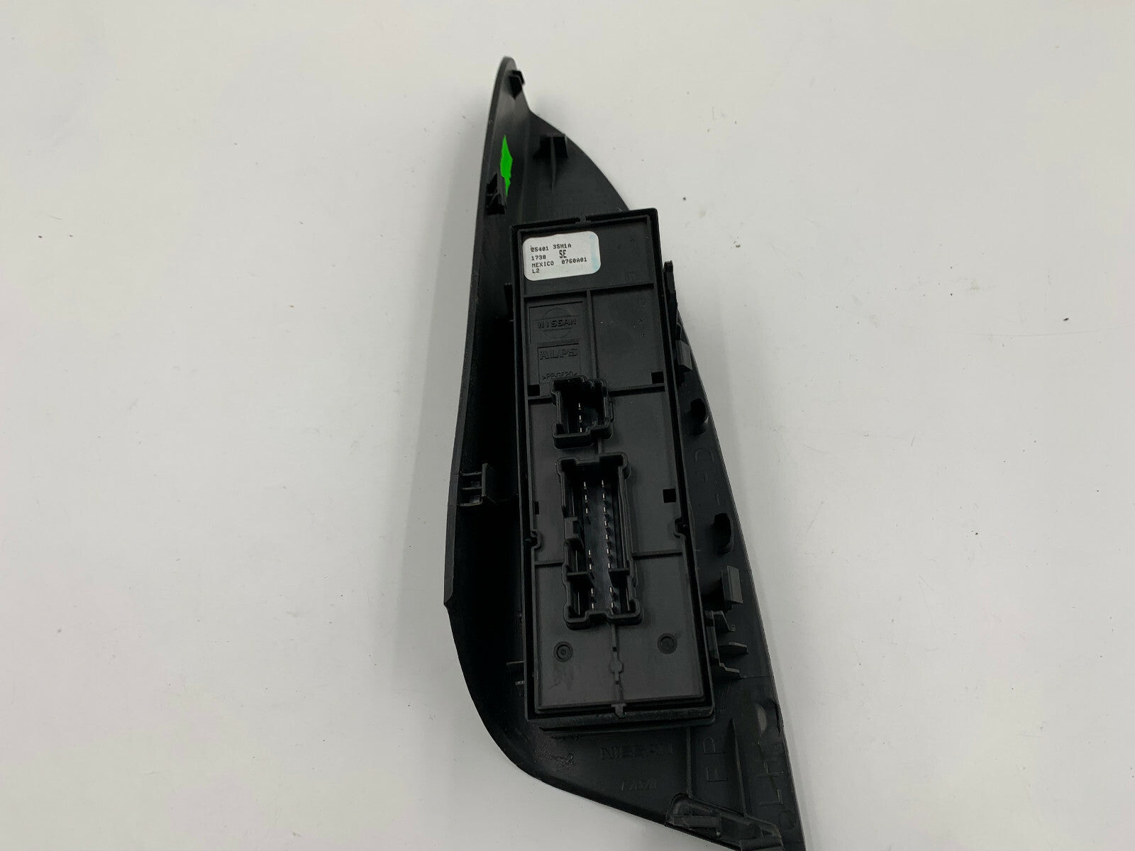 2013-2019 Nissan Sentra Master Power Window Switch OEM B04014