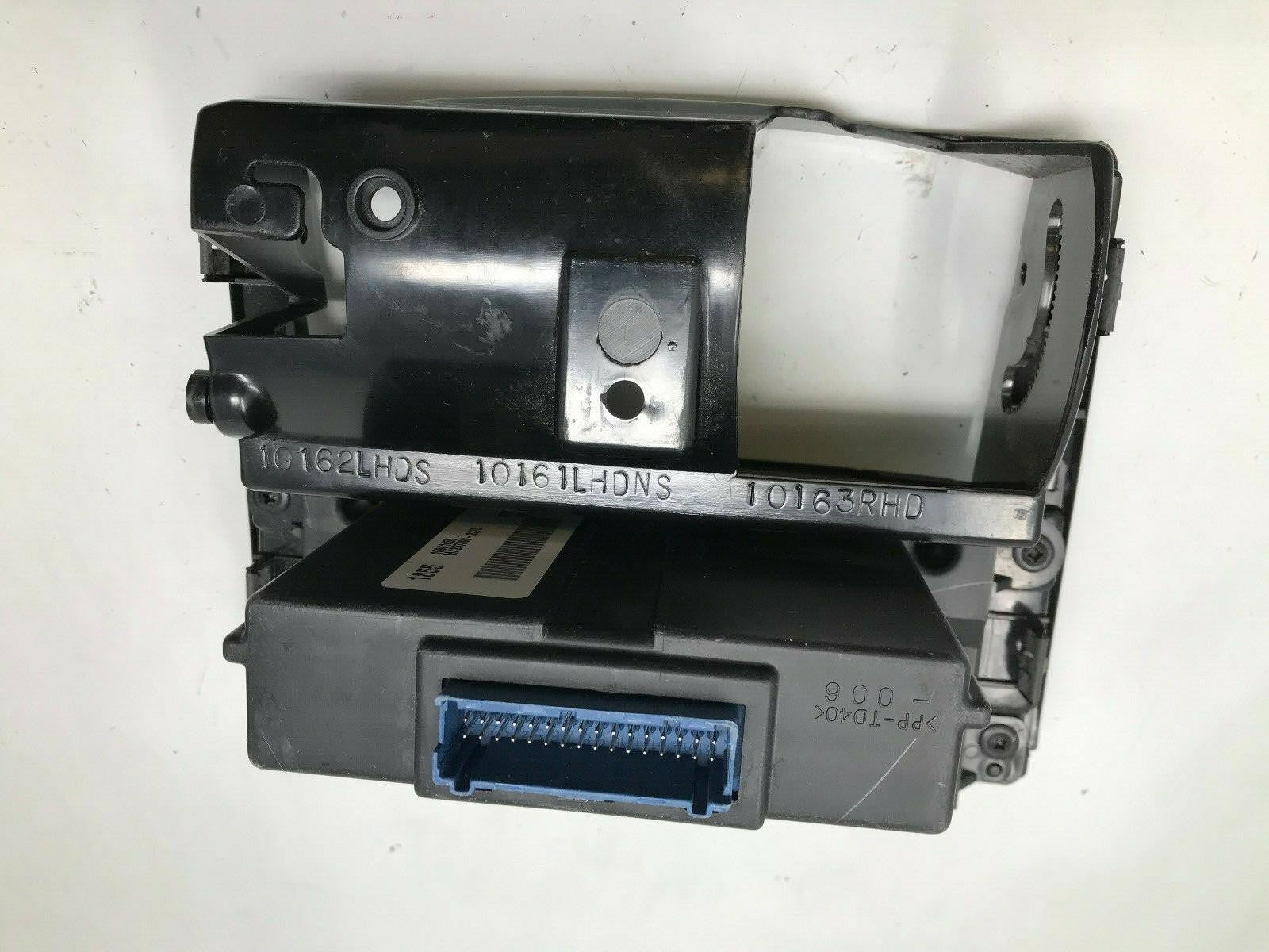 2007 Cadillac CTS AC Heater Climate Control Unit OEM D02B40001