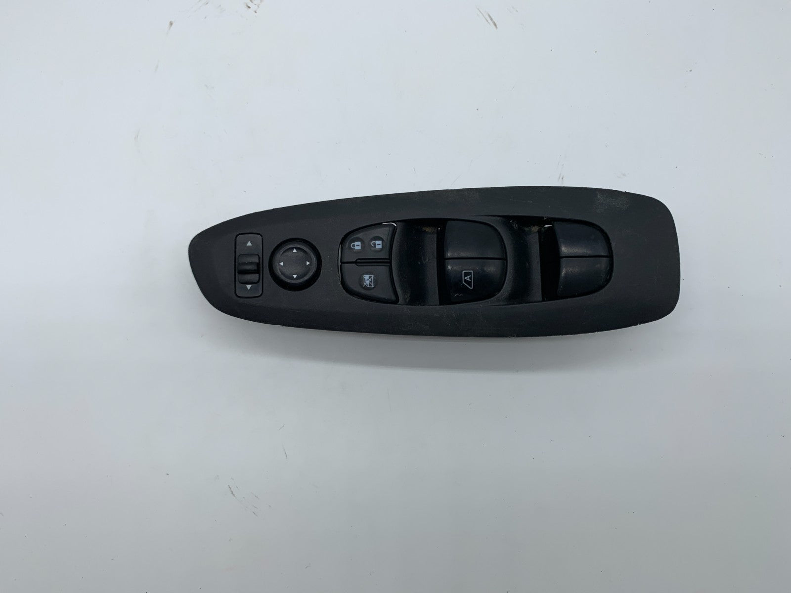 2013-2020 Nissan Pathfinder Master Power Window Switch OEM D02B68007