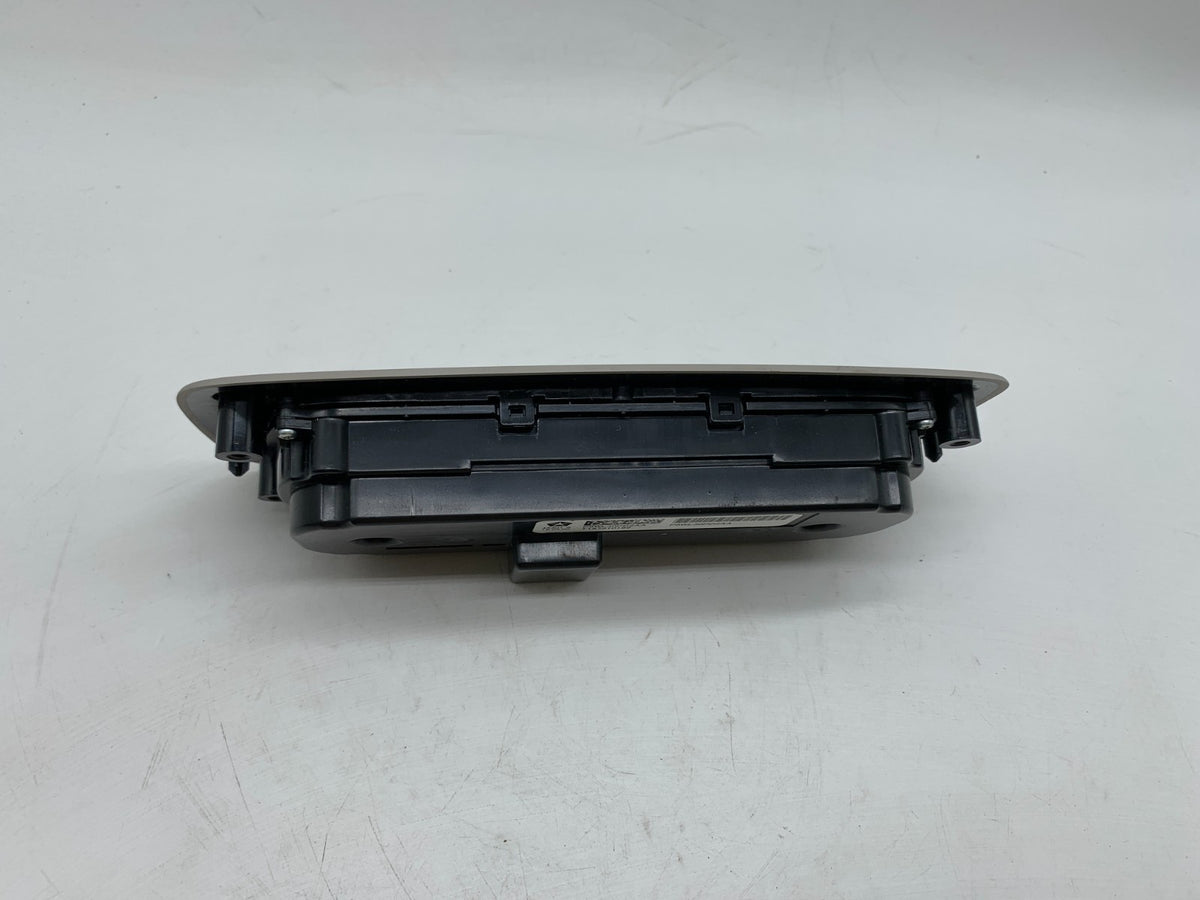 2017-2021 Chrysler Pacifica Rear Climate Control AC Heater Unit OEM D03B32007