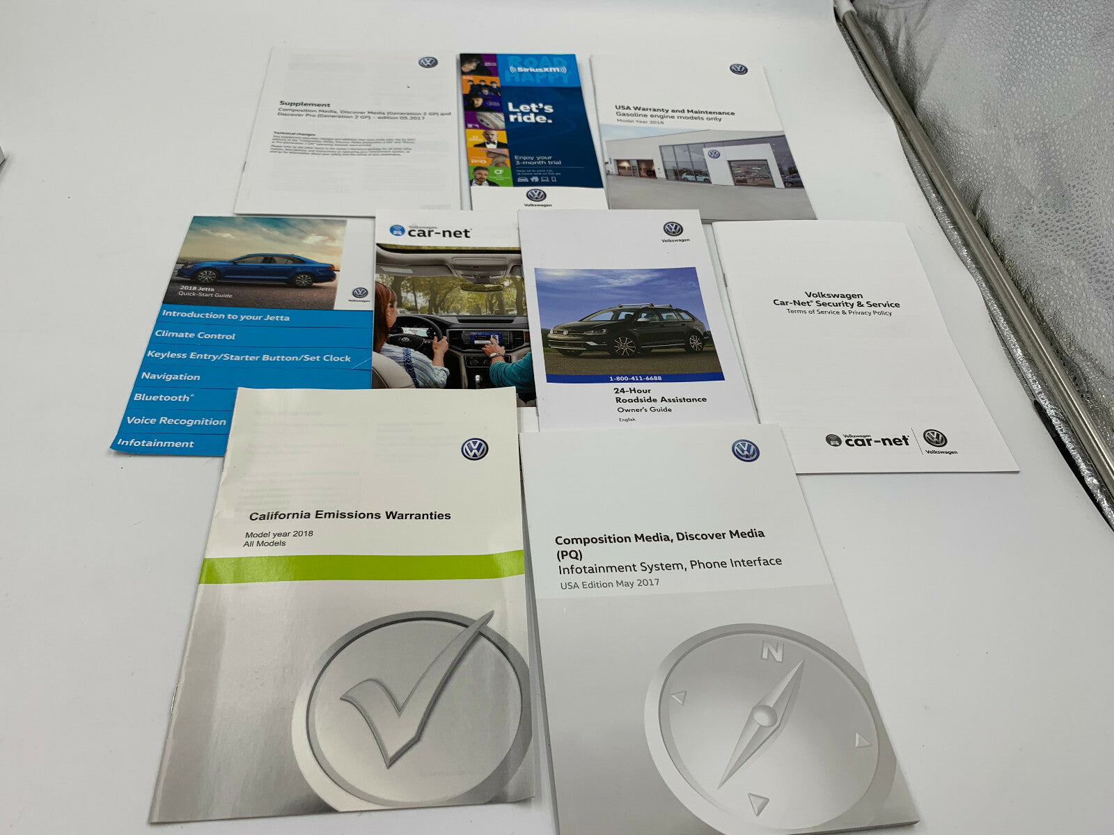2018 Volkswagen Jetta GLI Owners Manual Set with Case OEM C03B67010