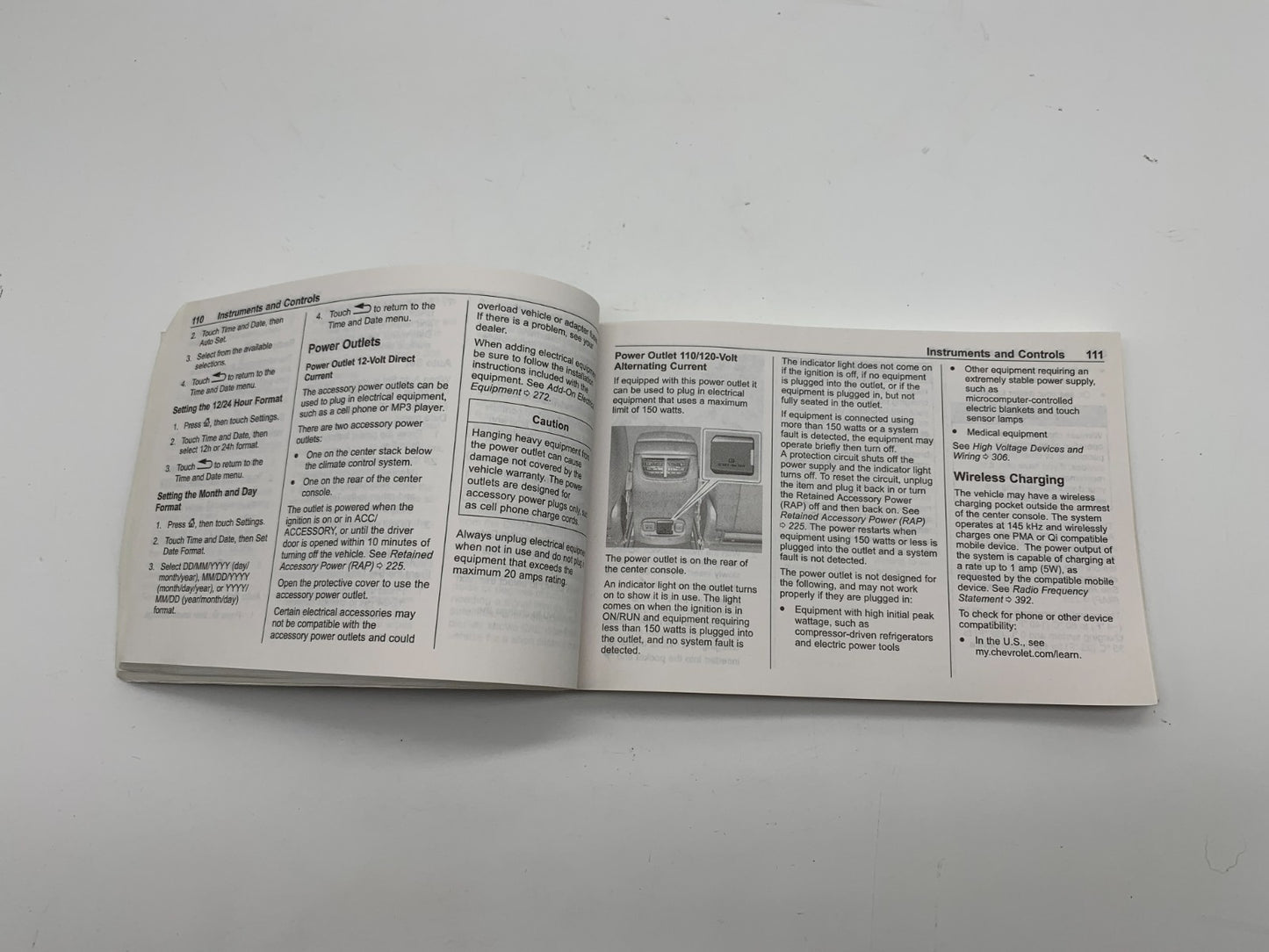 2018 Chevrolet Malibu Owners Manual OEM C03B65018