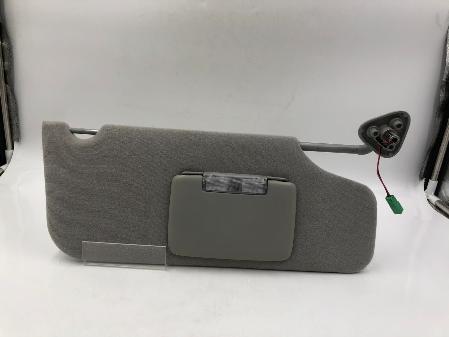 2005-2007 Ford Freestyle Passenger Sun Visor  Gray Illuminated OEM D03B31084