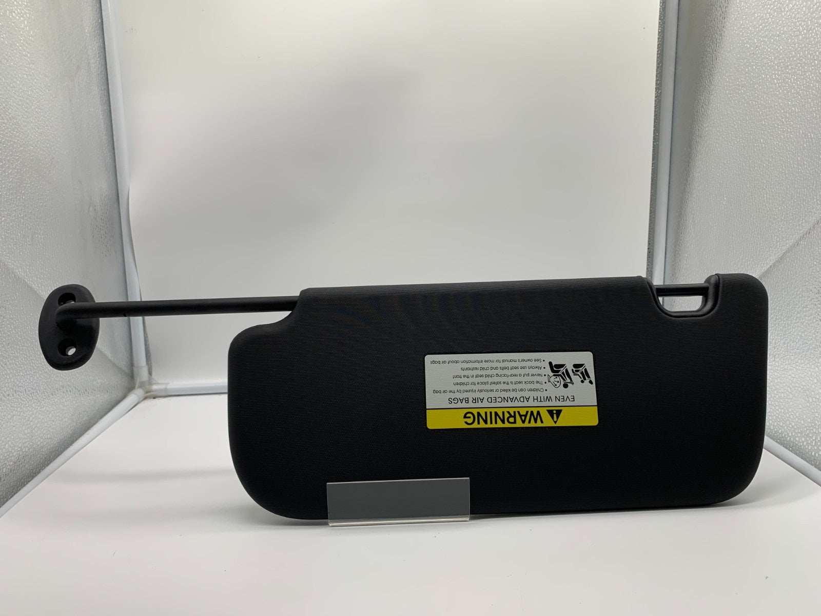 2014-2019 Kia Soul Passenger Sun Visor Black Illuminated OEM B04B51003