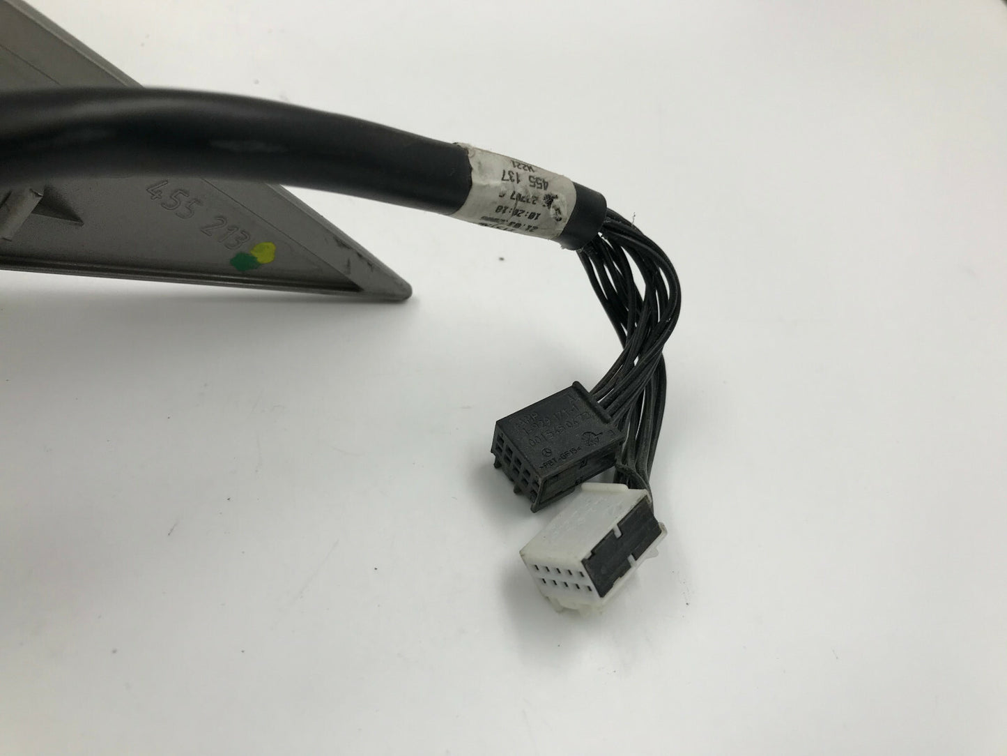 2004-2008 Mercedes-Benz S550 Driver Side View Power Door Mirror Gray OEM B31003